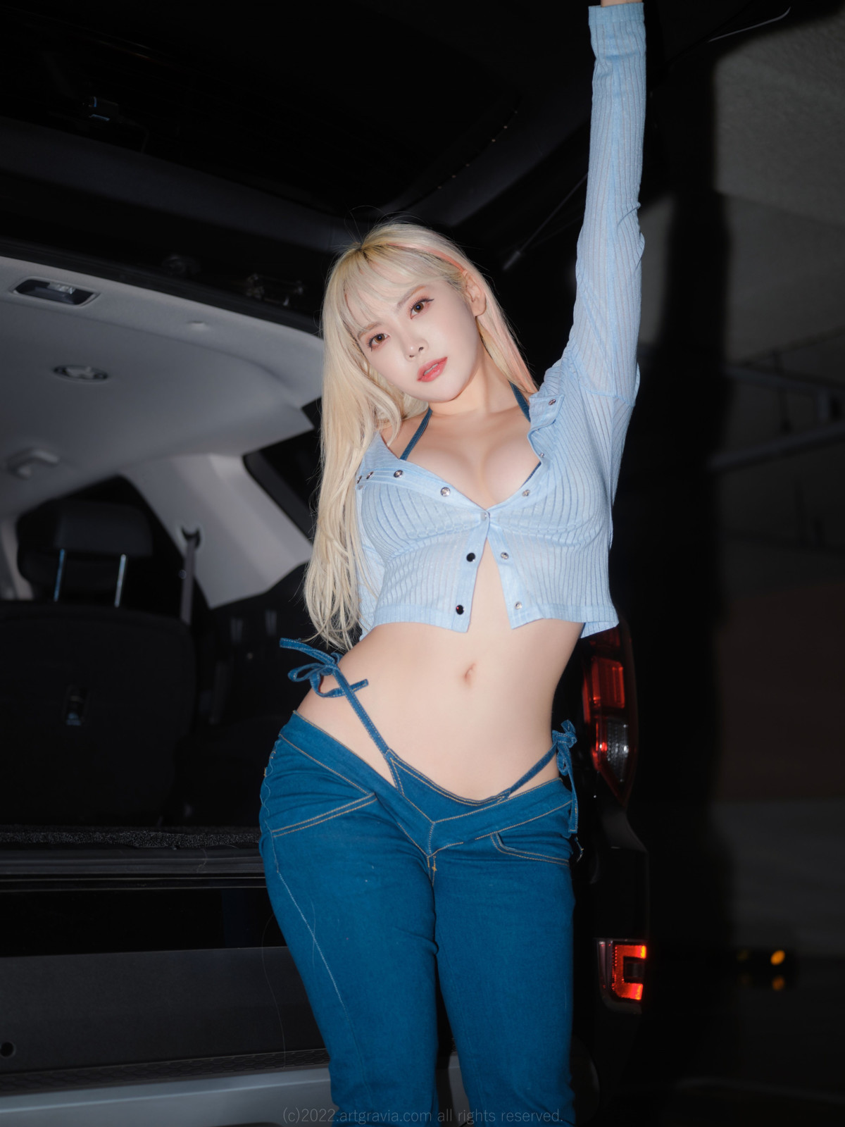 Dami Kwandami, ArtGravia Vol. 371 Photobook Set. 01