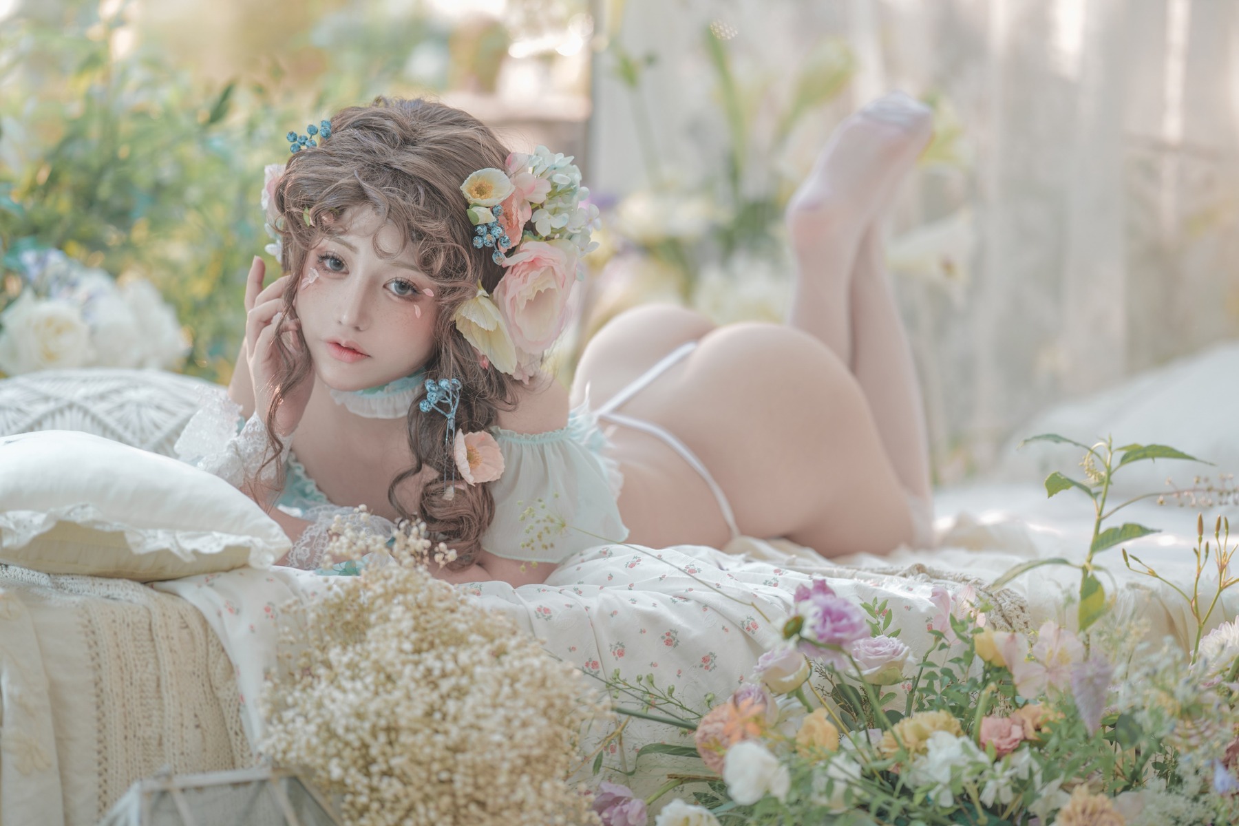 A Smile's Fragrant Aroma Penetrates the True Photo] Pea Princess