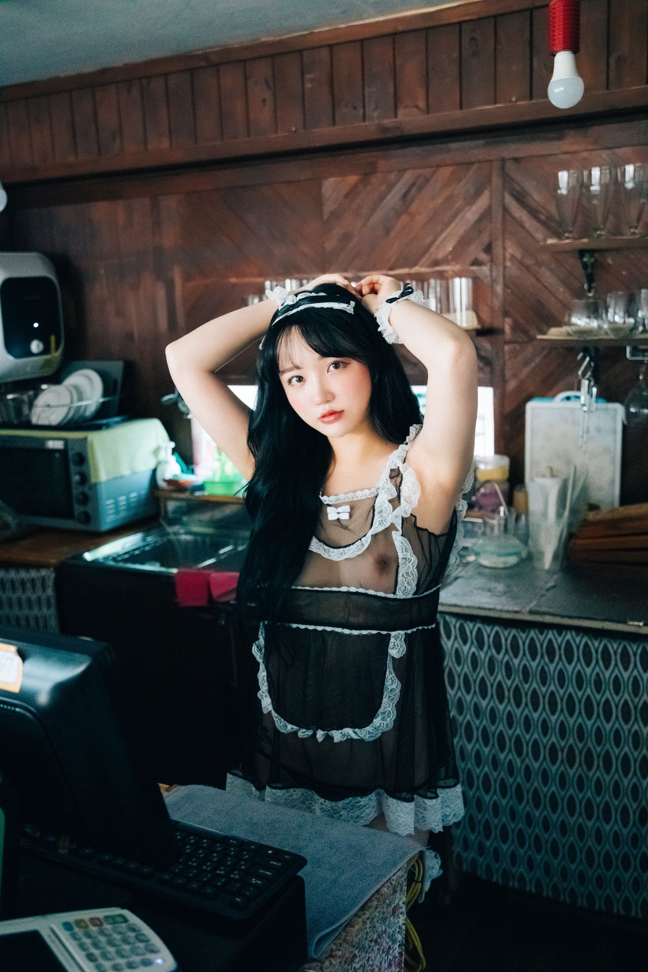 [Loozy] YeEun - Fetish Cafe 127P