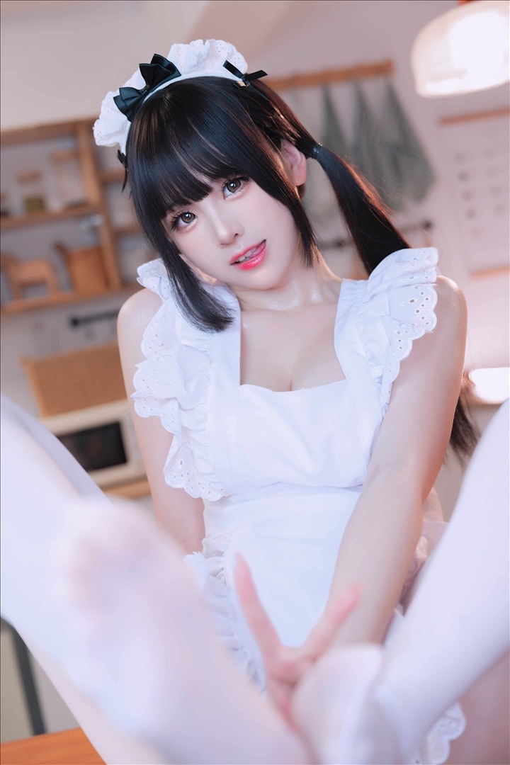 miko酱 - 甜心女仆 30P