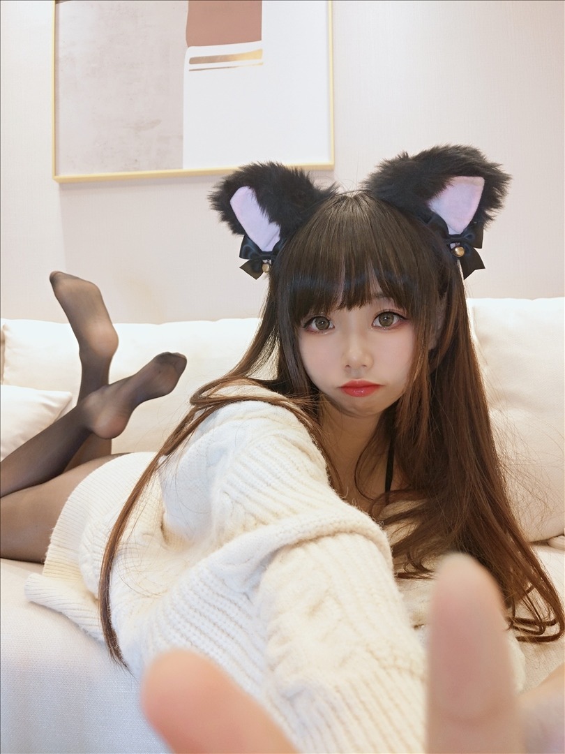 เซว กี ซามะ - หญิงสาวถุงเท้าดำเงางาม49P1V
