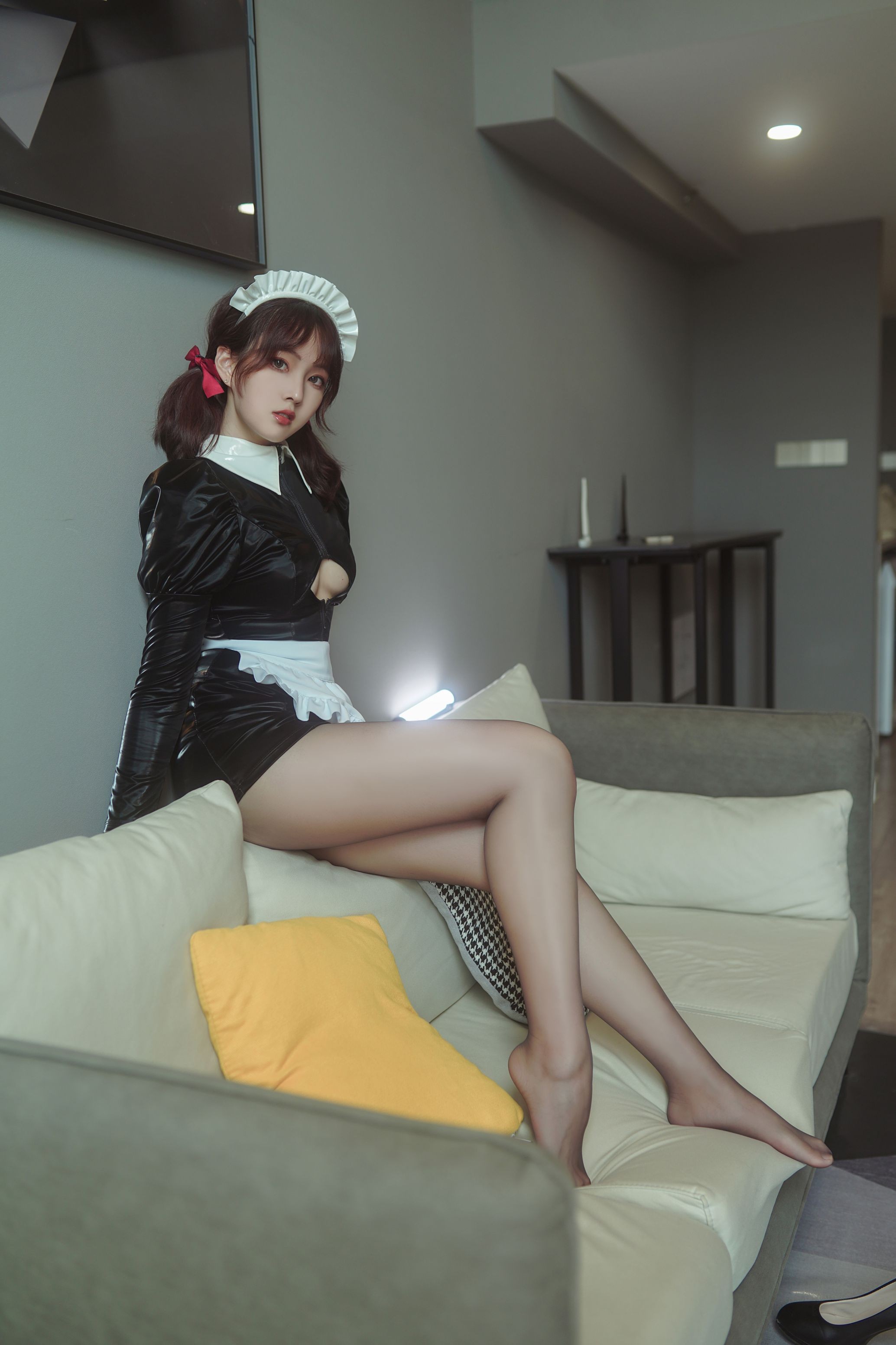 Natsuko夏夏子 - 漆黑女仆 50P