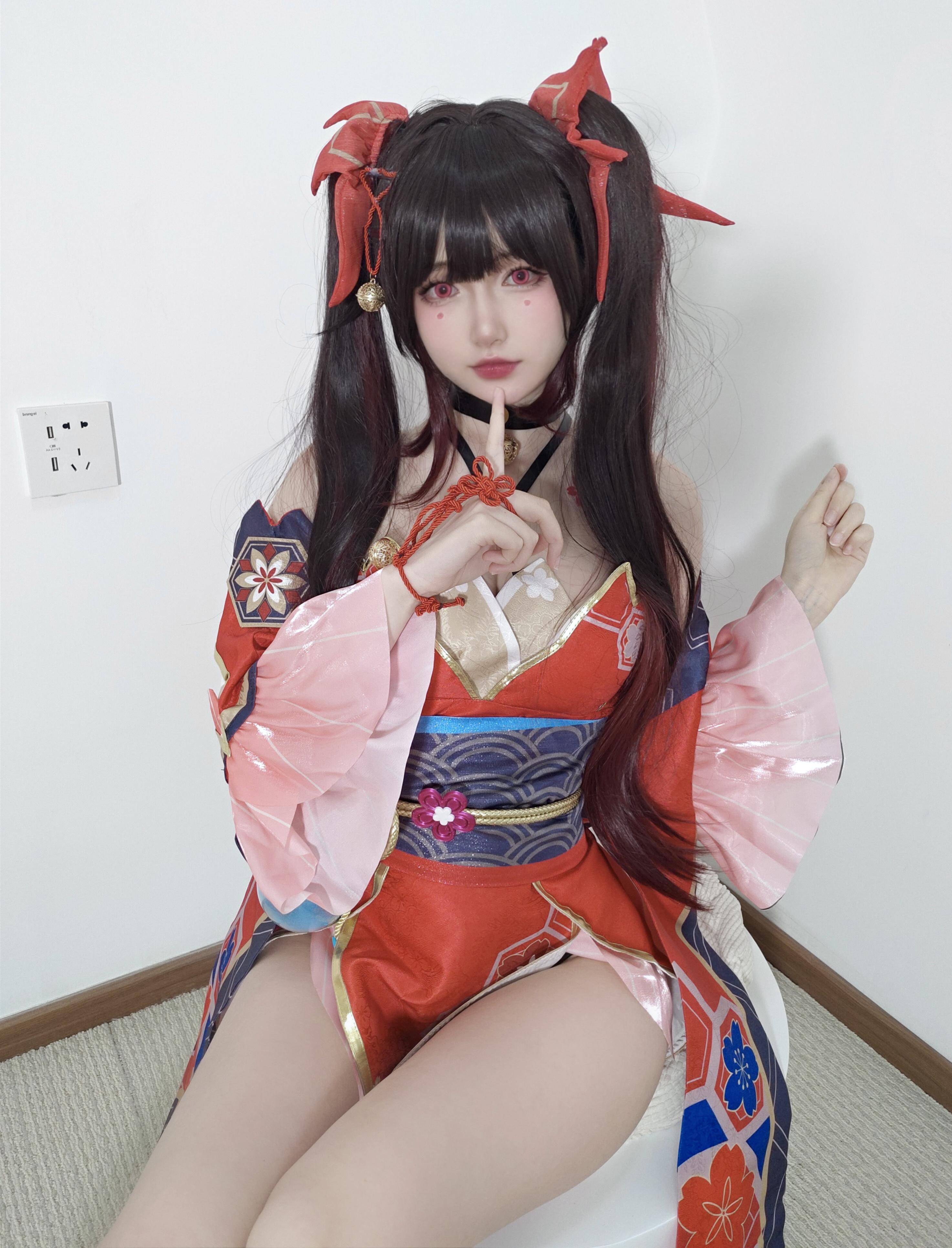 发条少女（迷之呆梨) - 花火 66P1V