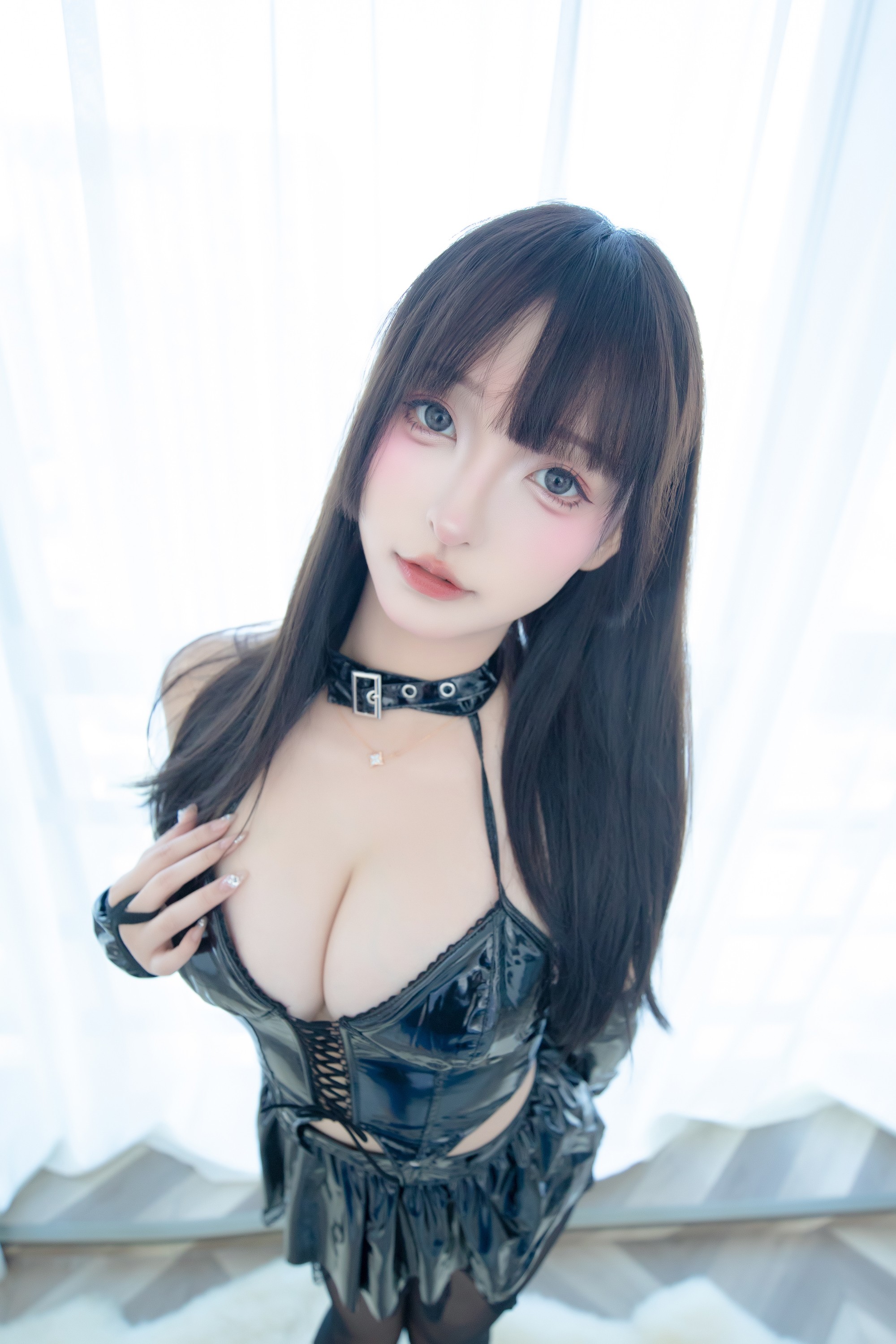 神楽坂真冬 - 美脚调教 75P1V