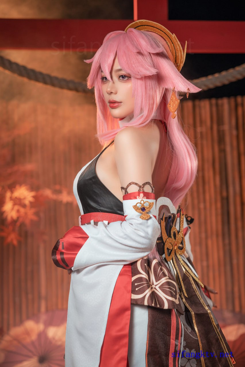 cosplay 九言 - 原神 八重神子