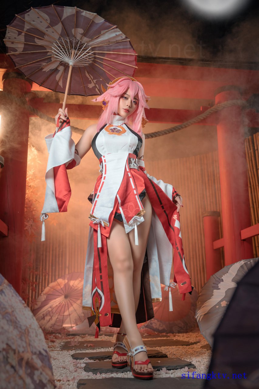 cosplay 九言 - 原神 八重神子