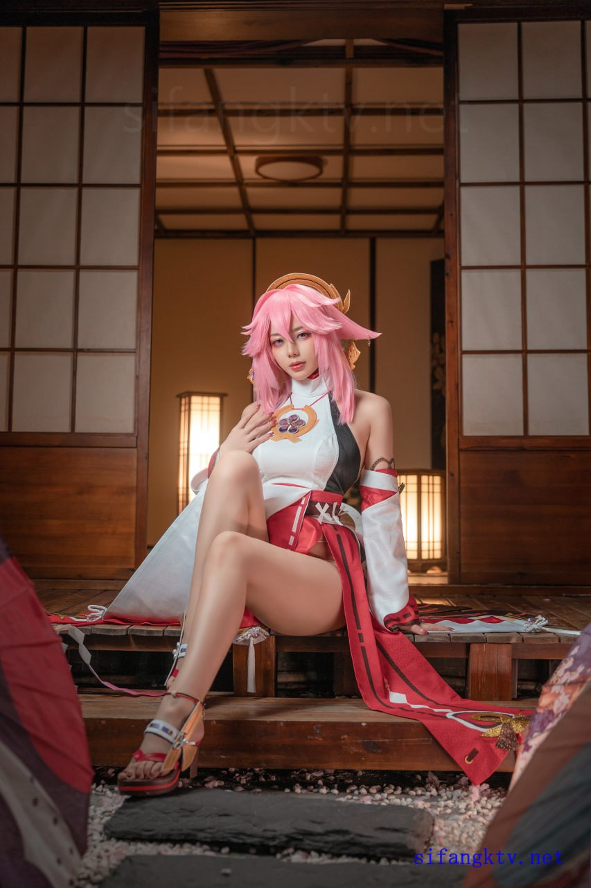 cosplay 九言 - 原神 八重神子