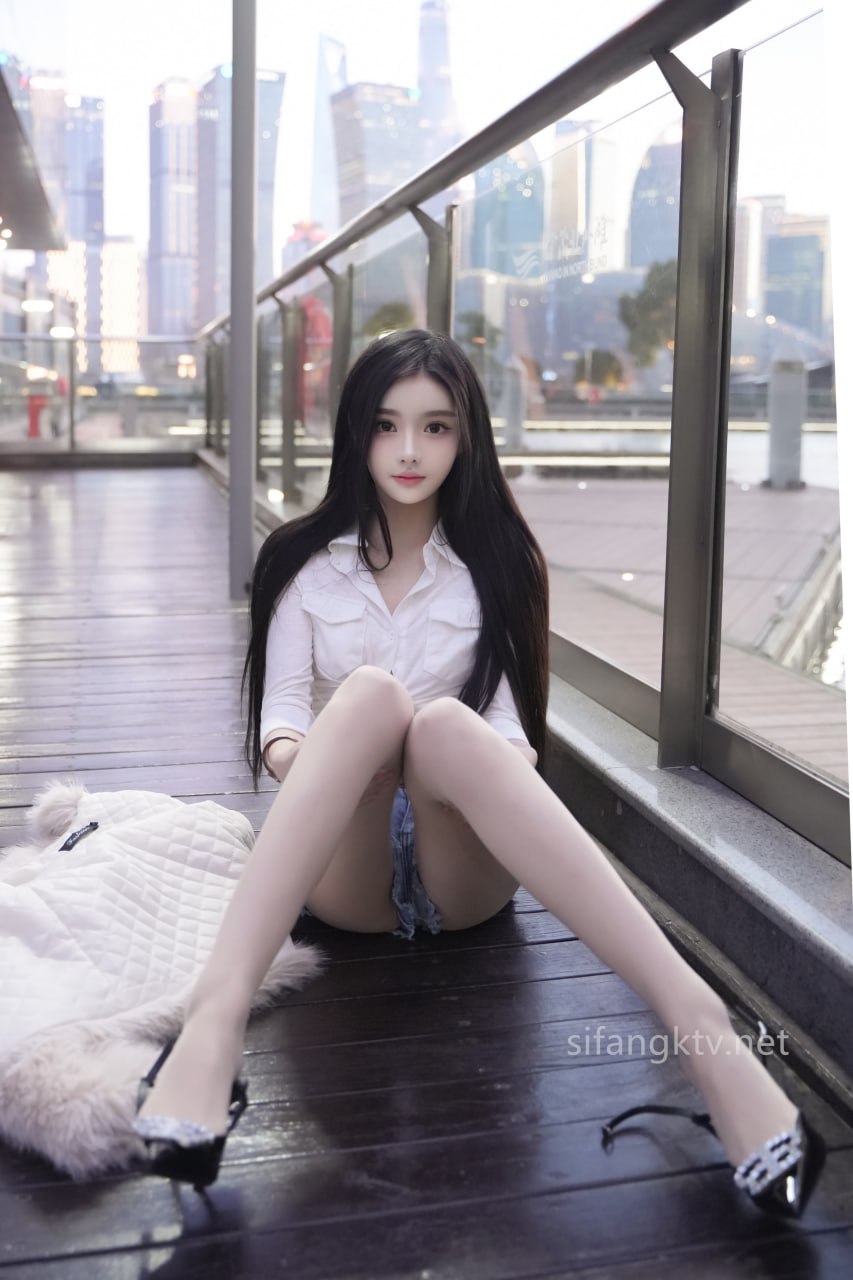 หลง เสวียร์ - ซื้อภายในส่วนตัว การถ่ายภาพเปิดเผยทั้งหมด