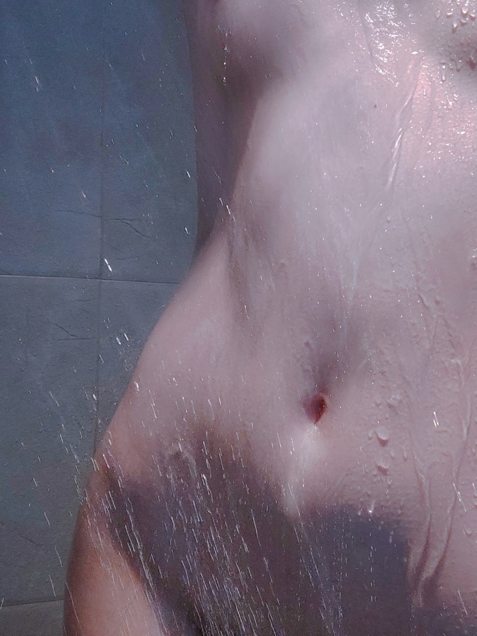 桜桃喵洗澡水滴主题写真