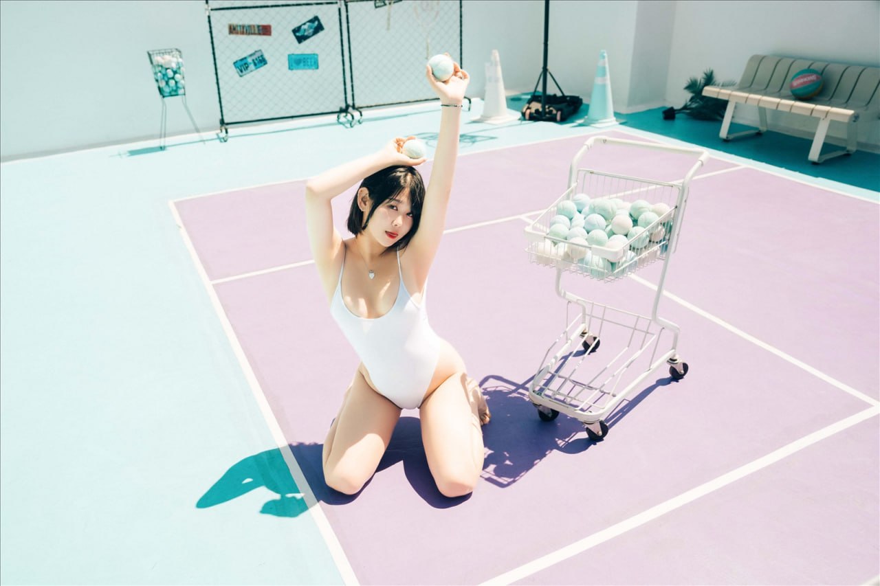 루지 지아 - 라켓 걸