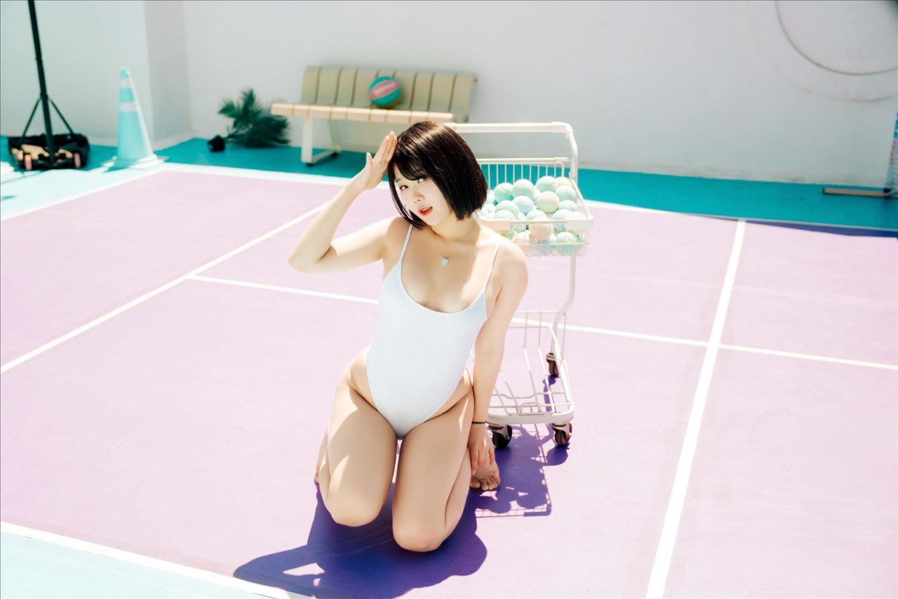 루지 지아 - 라켓 걸