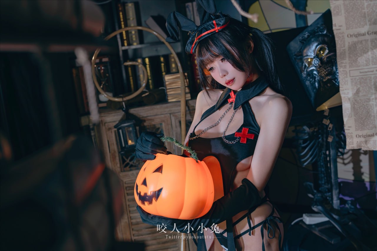 咬一口兔娘 - 万圣节看护士40P