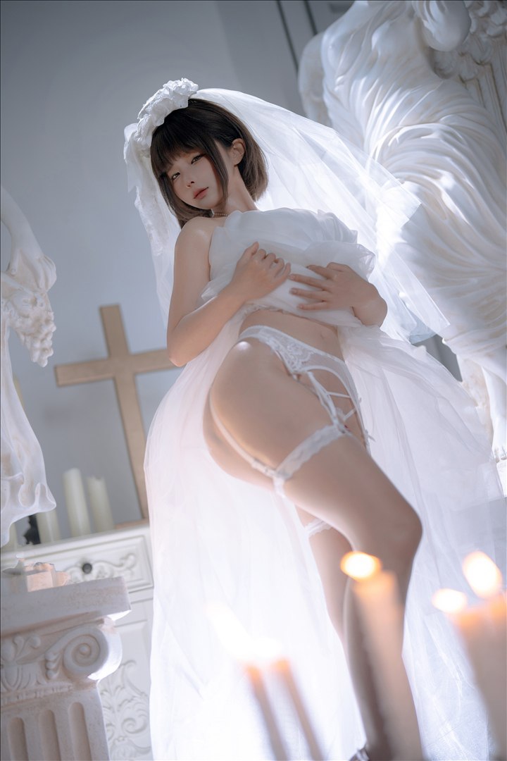 蠢沫沫《婚纱》212P 白丝写真套图