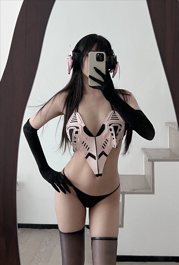 果咩酱w - หุ่นยนต์สีชมพู 30P1V