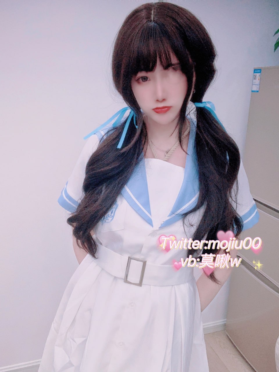โมจิ่ว - สีน้ำเงิน JK ผูกมัด