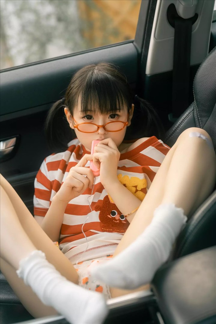 幼水铃衣-周末郊游 62P