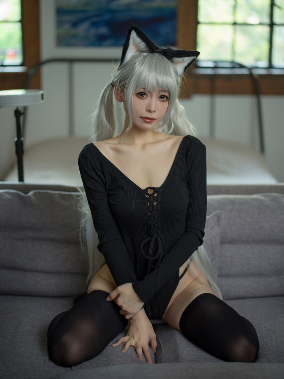Sakurajima Aoi - Áo liền thân len lông đen