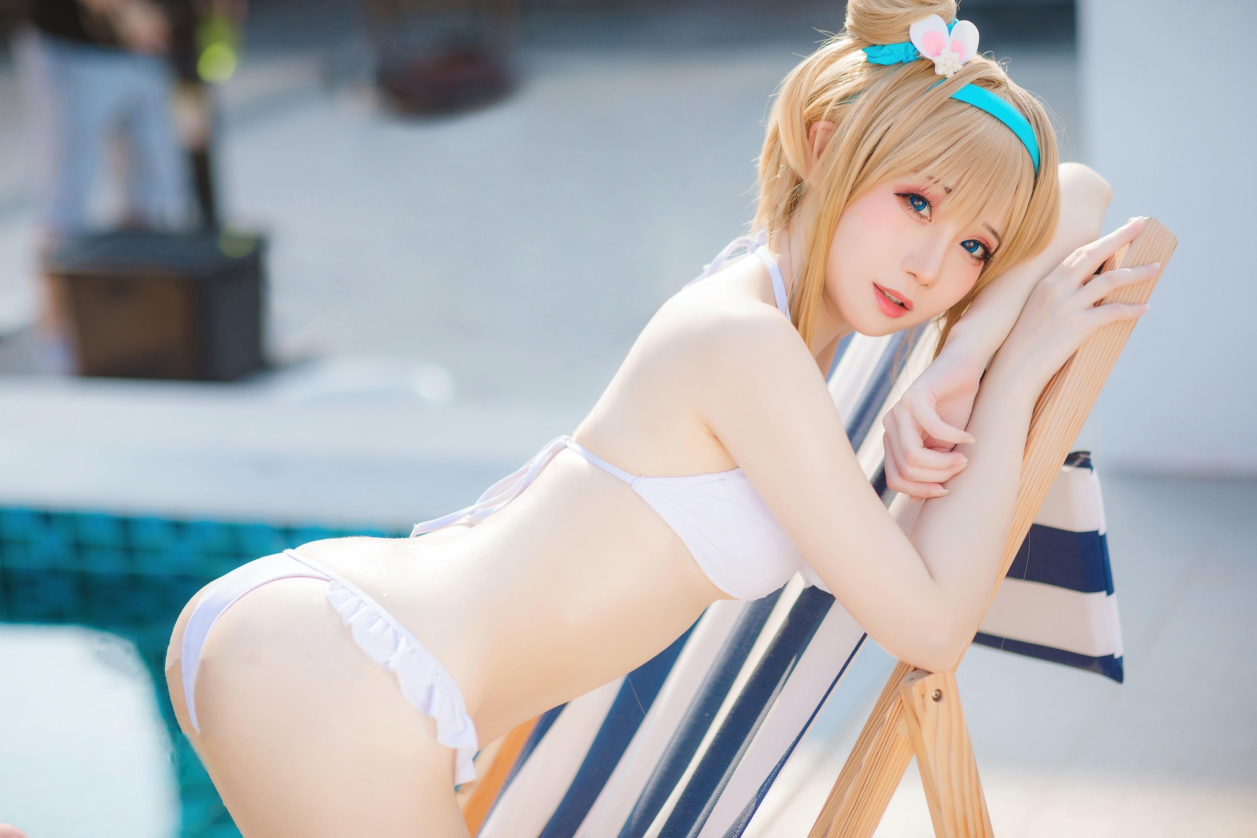 เมนเมนตัน - เกิร์ลส์ ฟรอนท์ไลน์ โซมิ ชุดว่ายน้ำ