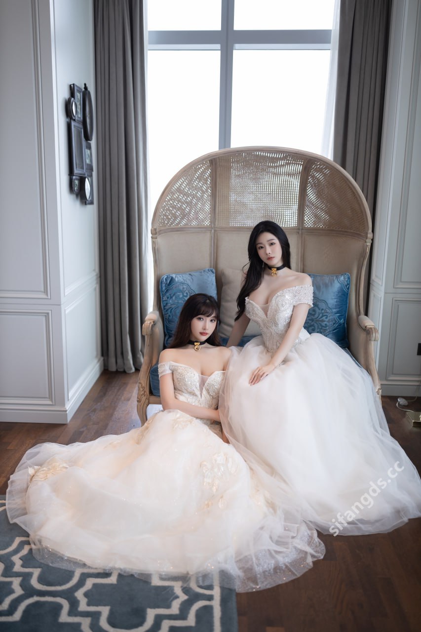 Is Xiao Dou Dou & Lu Xuan Xuan - Top-Quality Beauty, Contrast Under the Wedding Dress, 100P1V