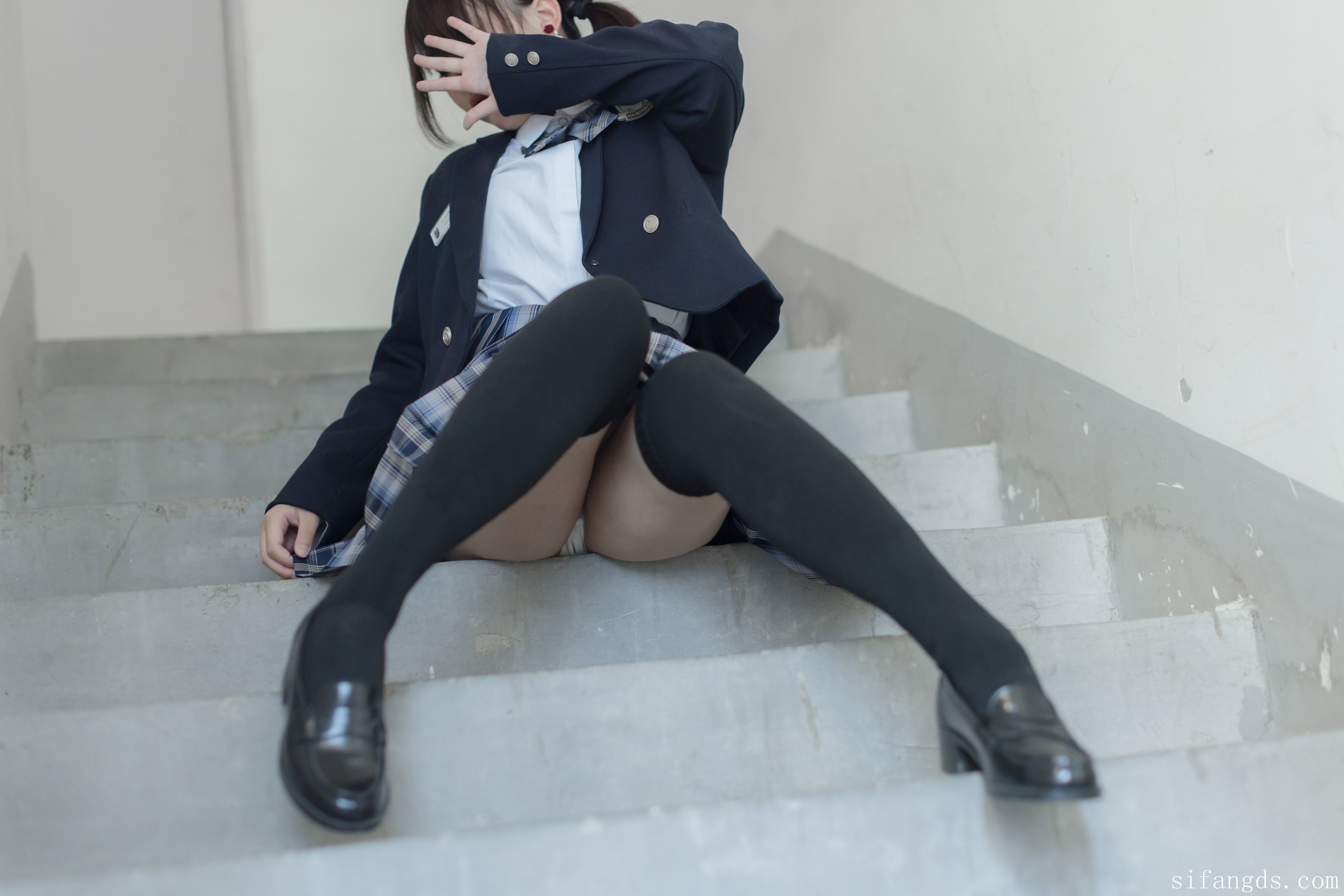 森萝财团：小安 - R18定制 JK制服浴缸