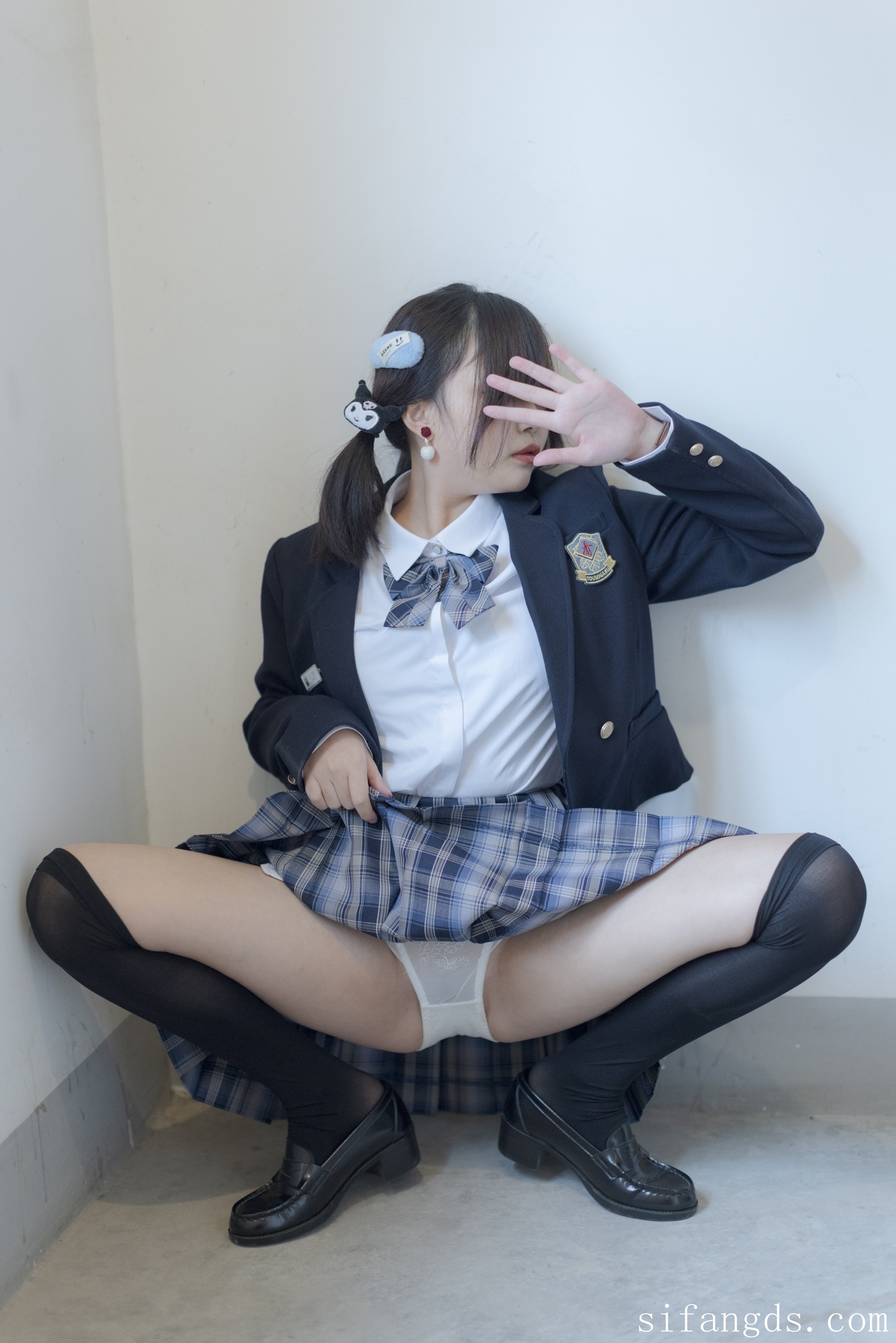 森萝财团：小安 - R18定制 JK制服浴缸