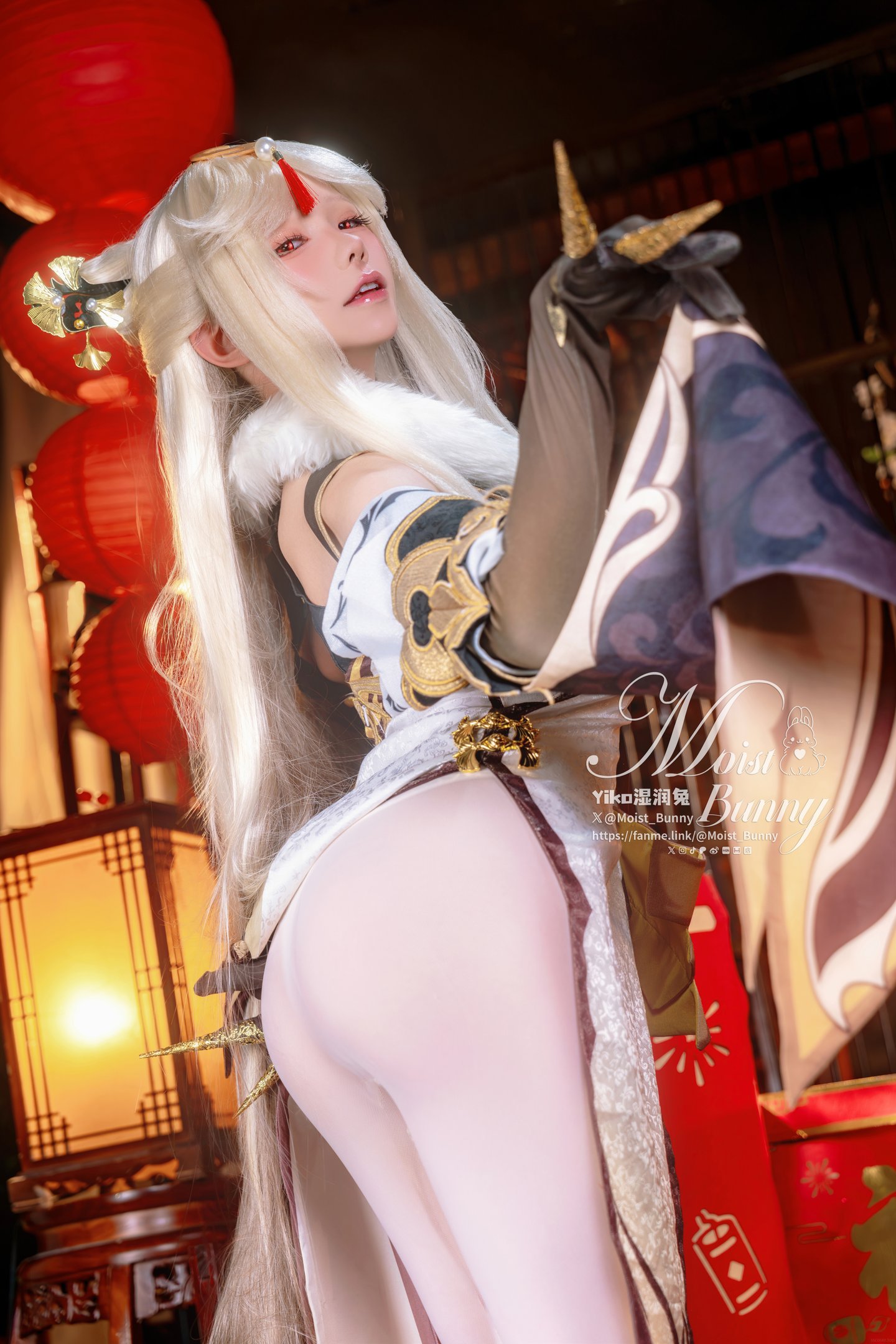 Yaoyikoutuniang / Yiko Yiko湿润兔 - 金蛇来财 凝光贺岁 Good night kiss Photo Set 90…