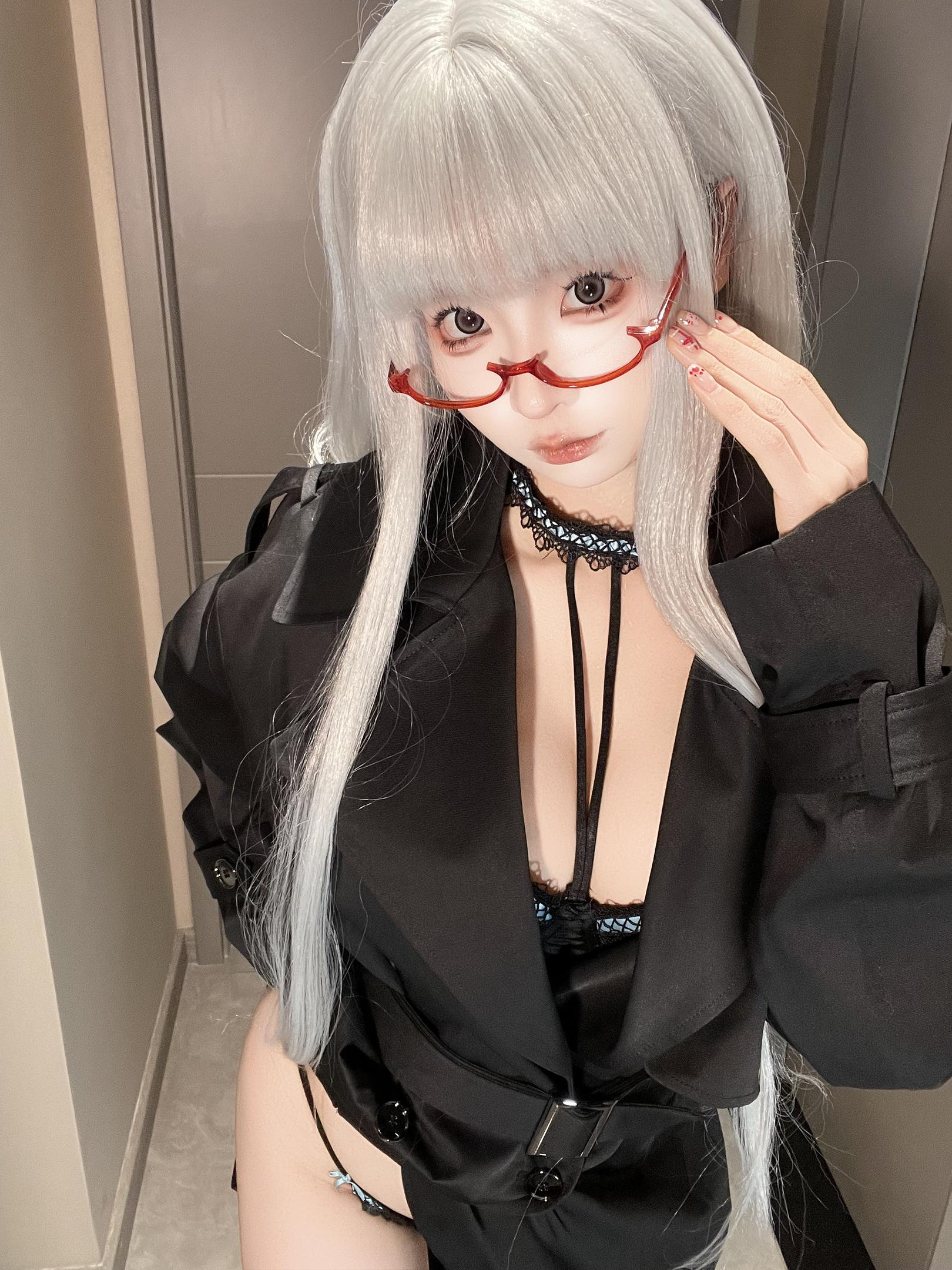 蠢沫沫's June Selfies