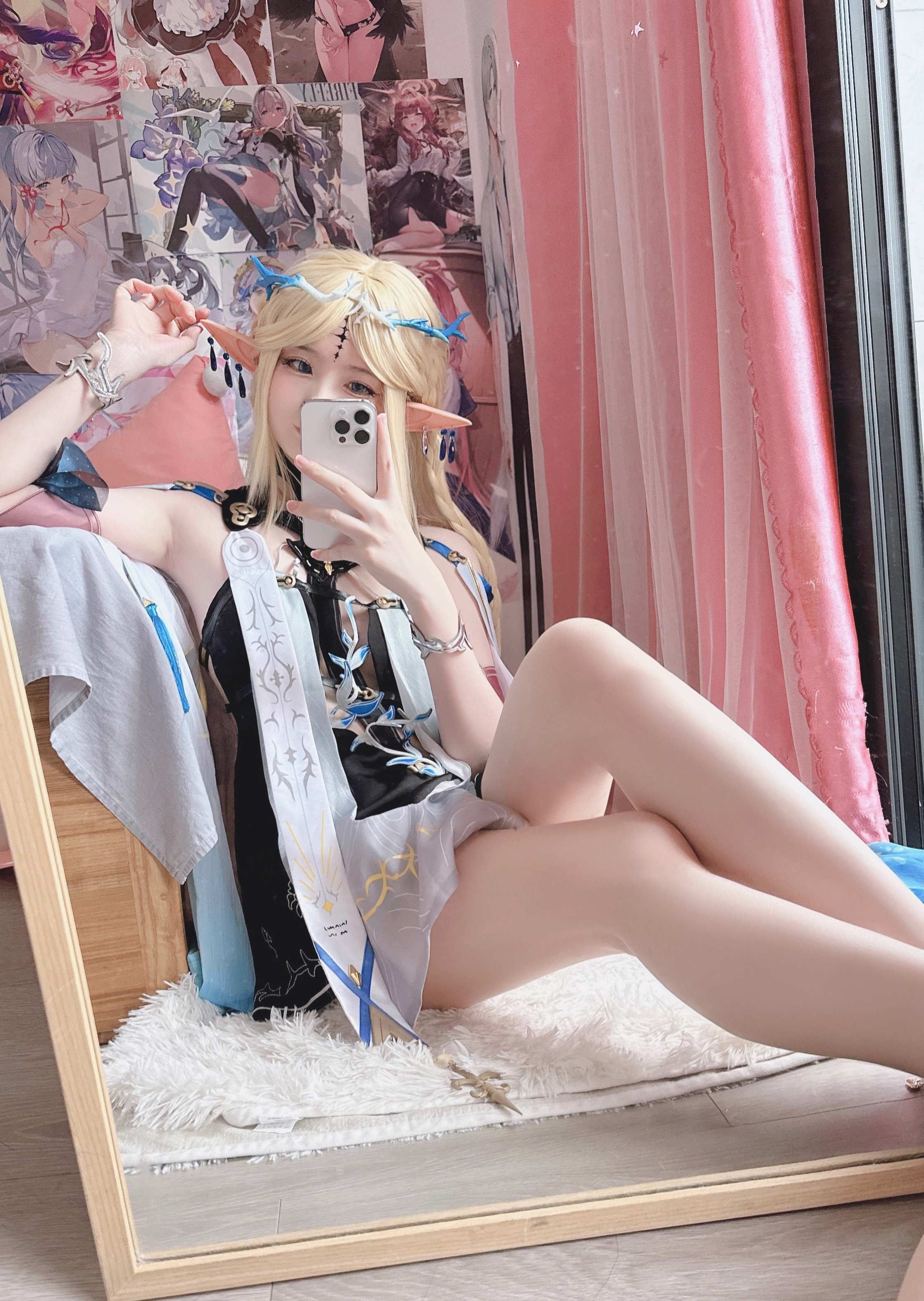 习呆呆卡提希娅写真 17P1V | 大尺度 Cosplay