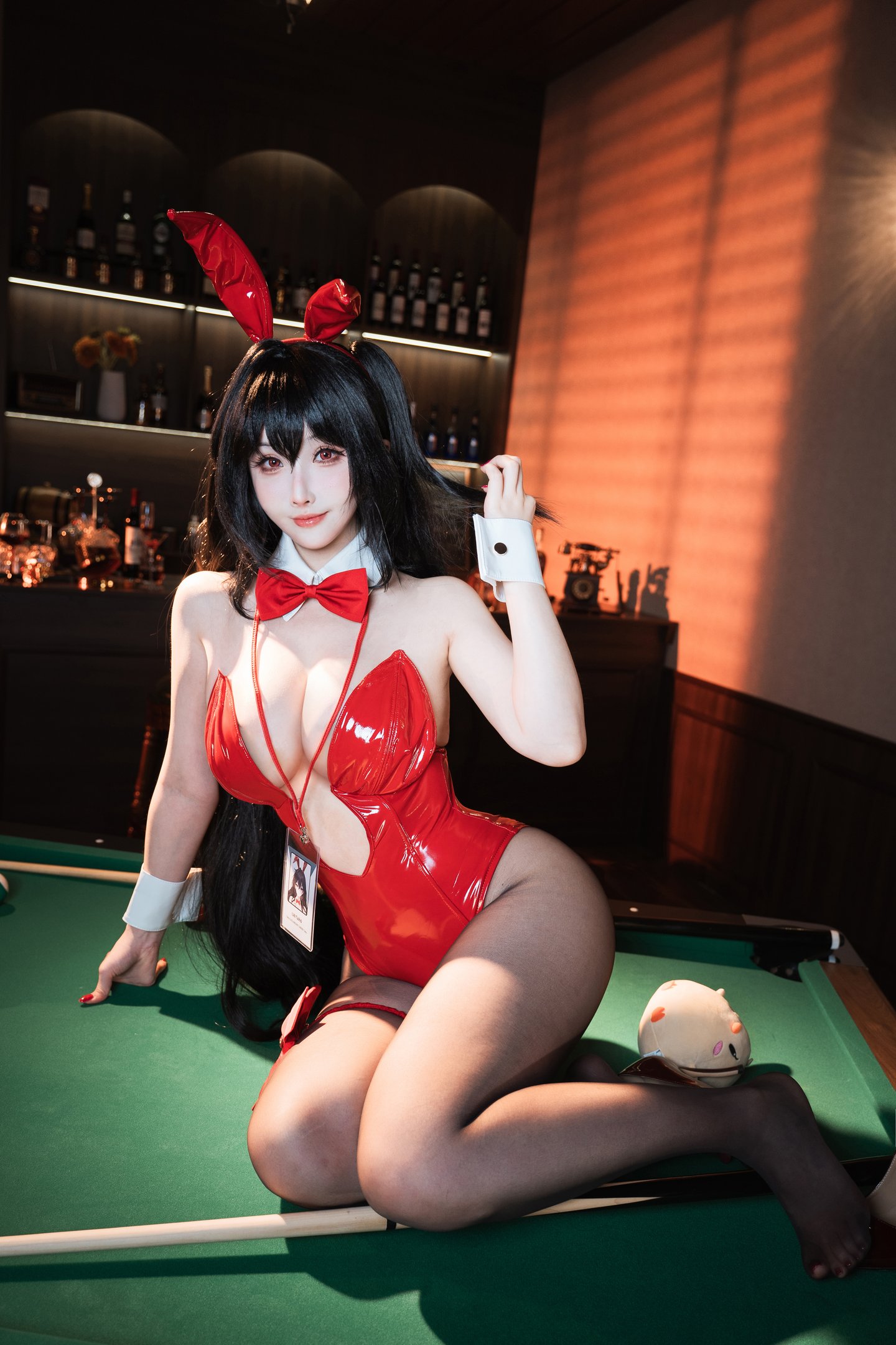 Rioko凉凉子《碧蓝航线 大凤桌球兔女郎》写真