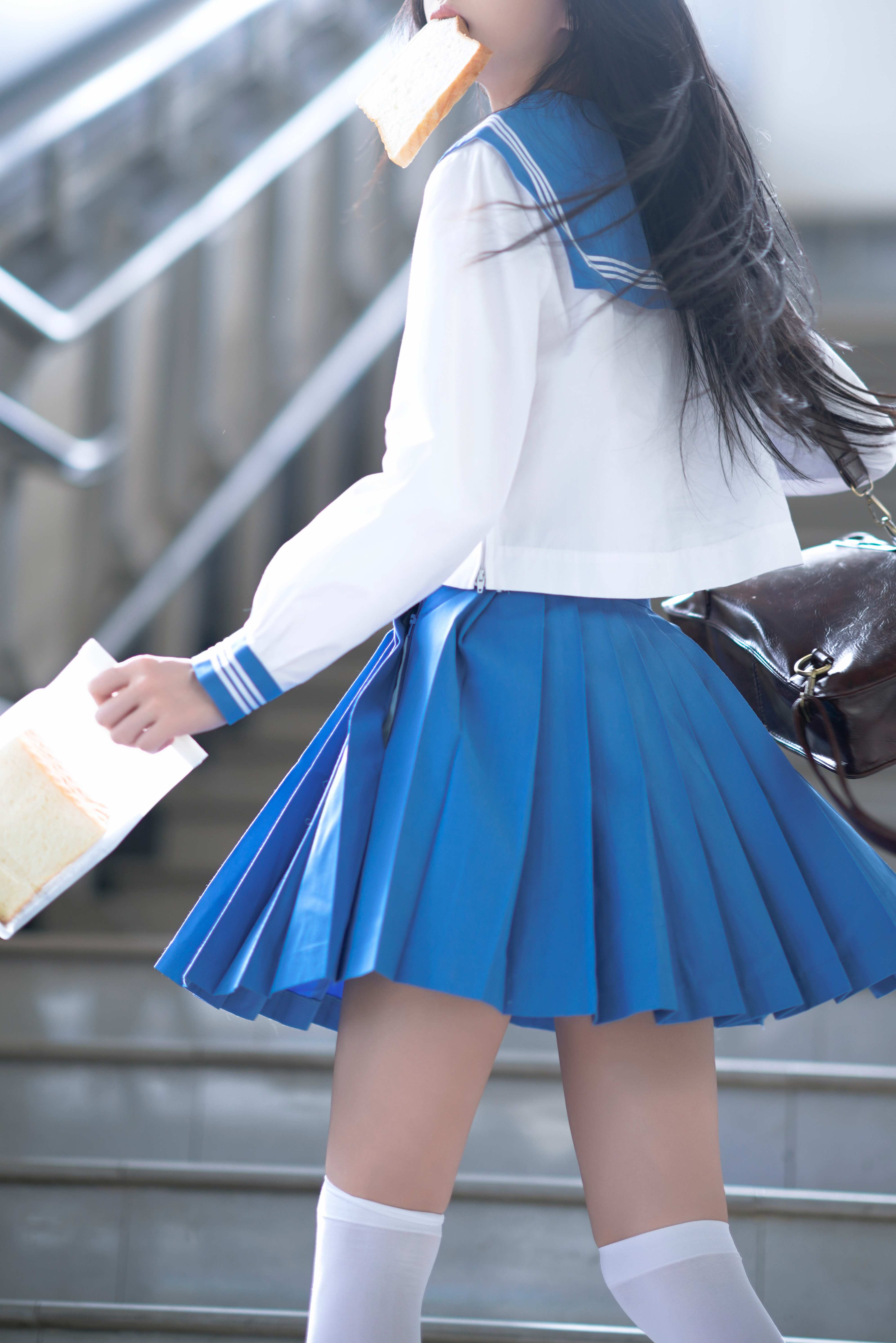 桜桃喵 - 地铁JK制服 33P