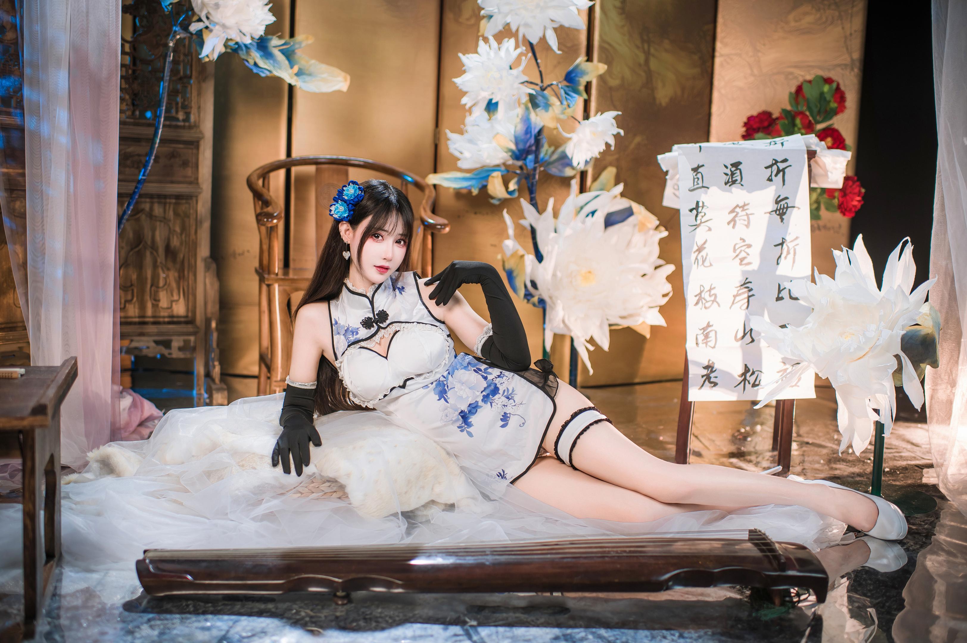 羽生三未 - 瓶儿 青花瓷旗袍