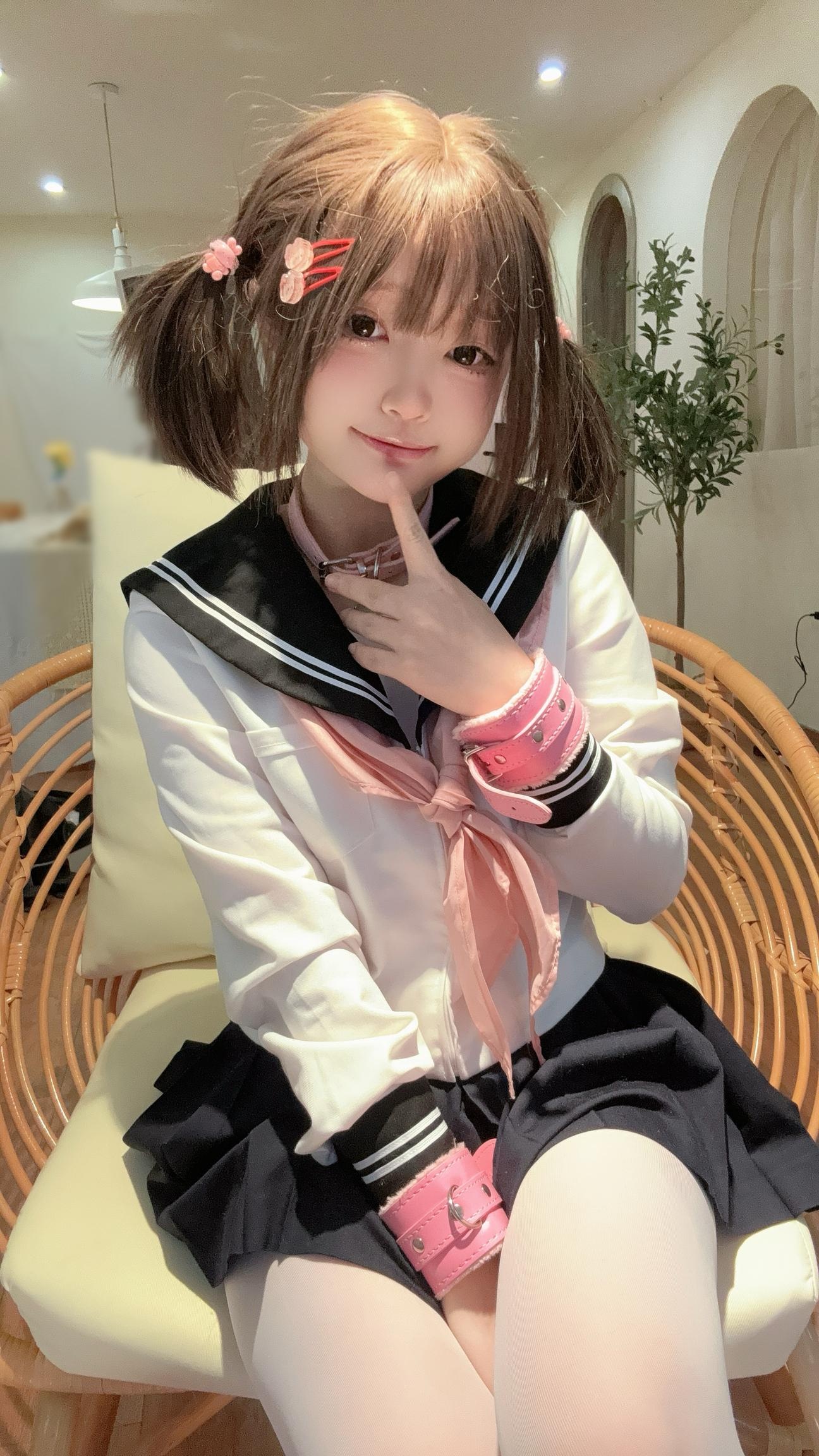 เซ็ตภาพ Kanzawa Eiri Just Trap Me Like This 66P2V
