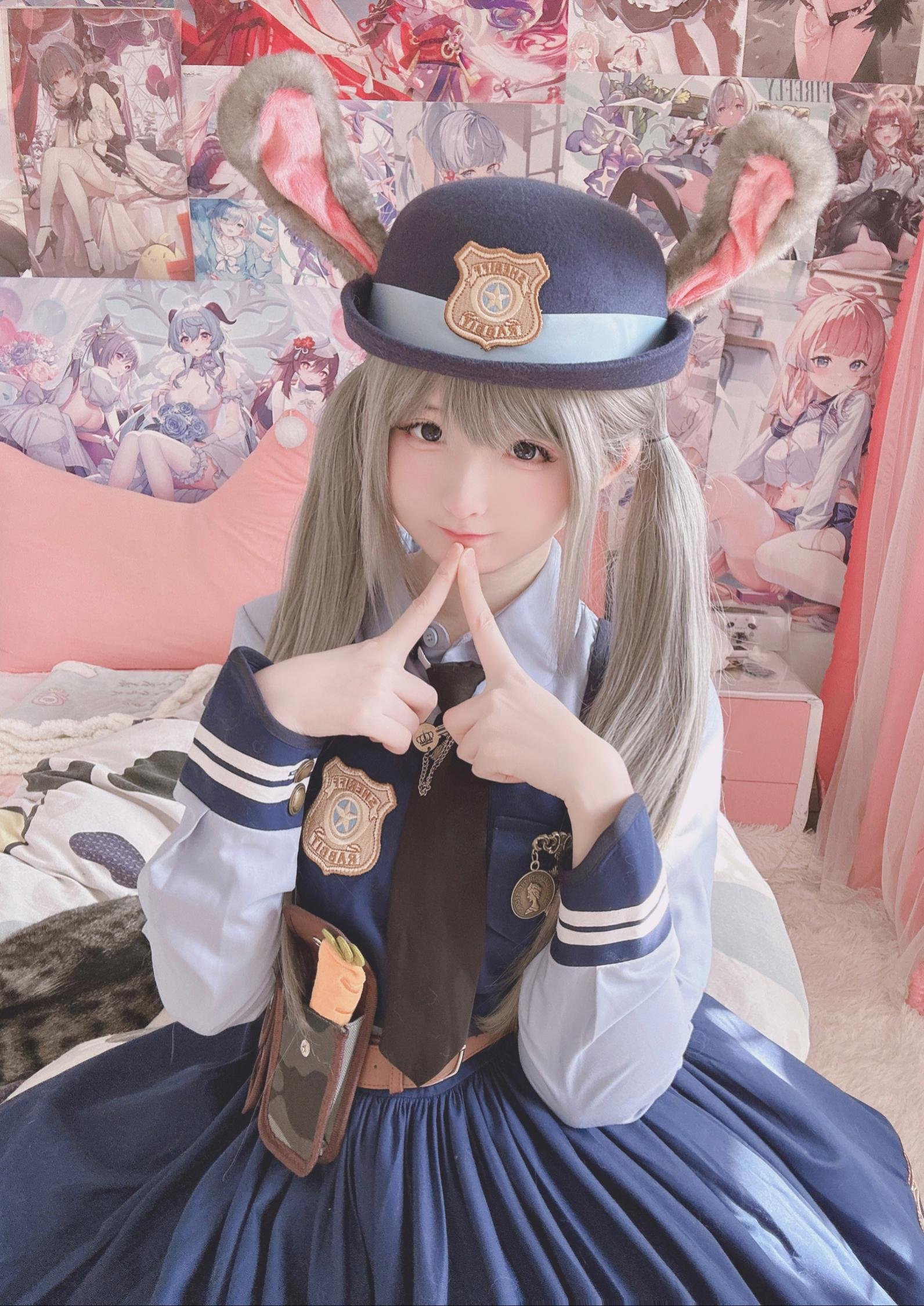 习呆呆 - ウサギ警官 16P1V
