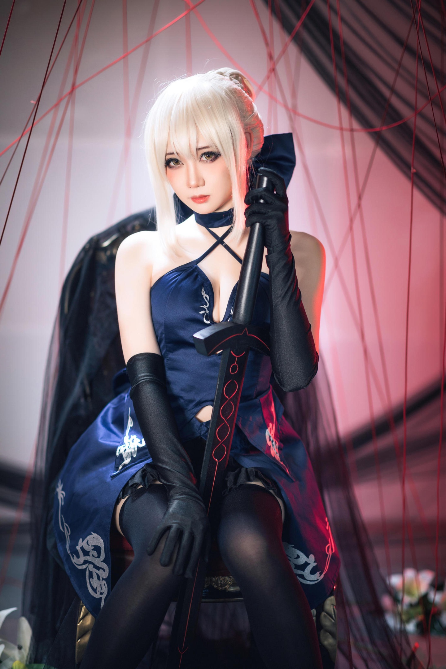 [cosplay] 焖焖碳 - cos 黑贞德：真人写实黑化复仇者龙娘 撕裂旗袍巨乳黑丝开档 极致堕落无修正调教 72P