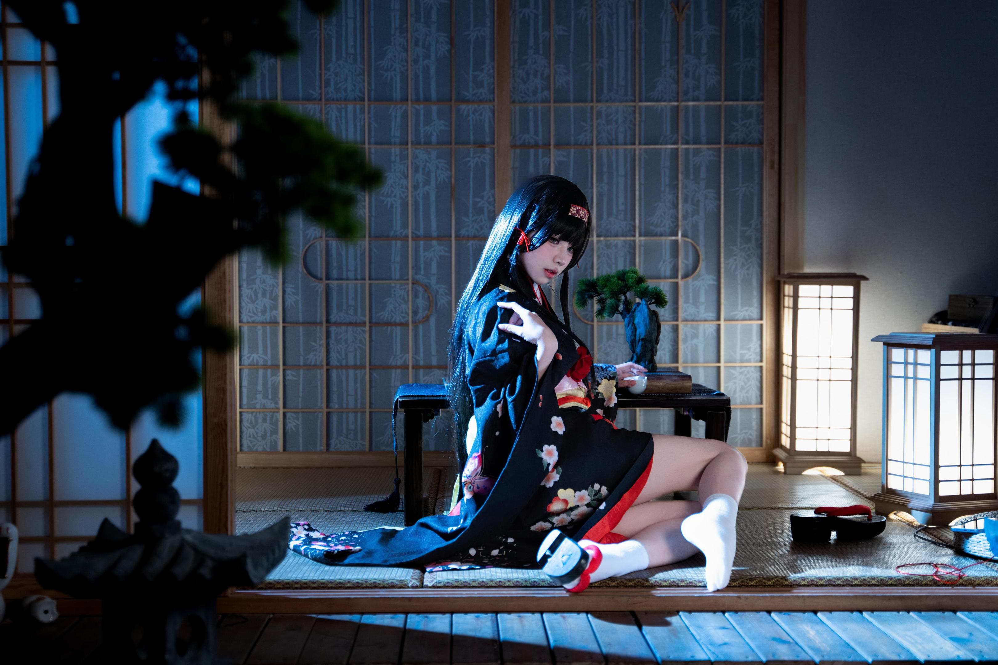 [cosplay] 清水凪 - [真人写实] cos 莲华：白发兽耳猫娘御姐 巨乳黑丝开档湿身透视 62P