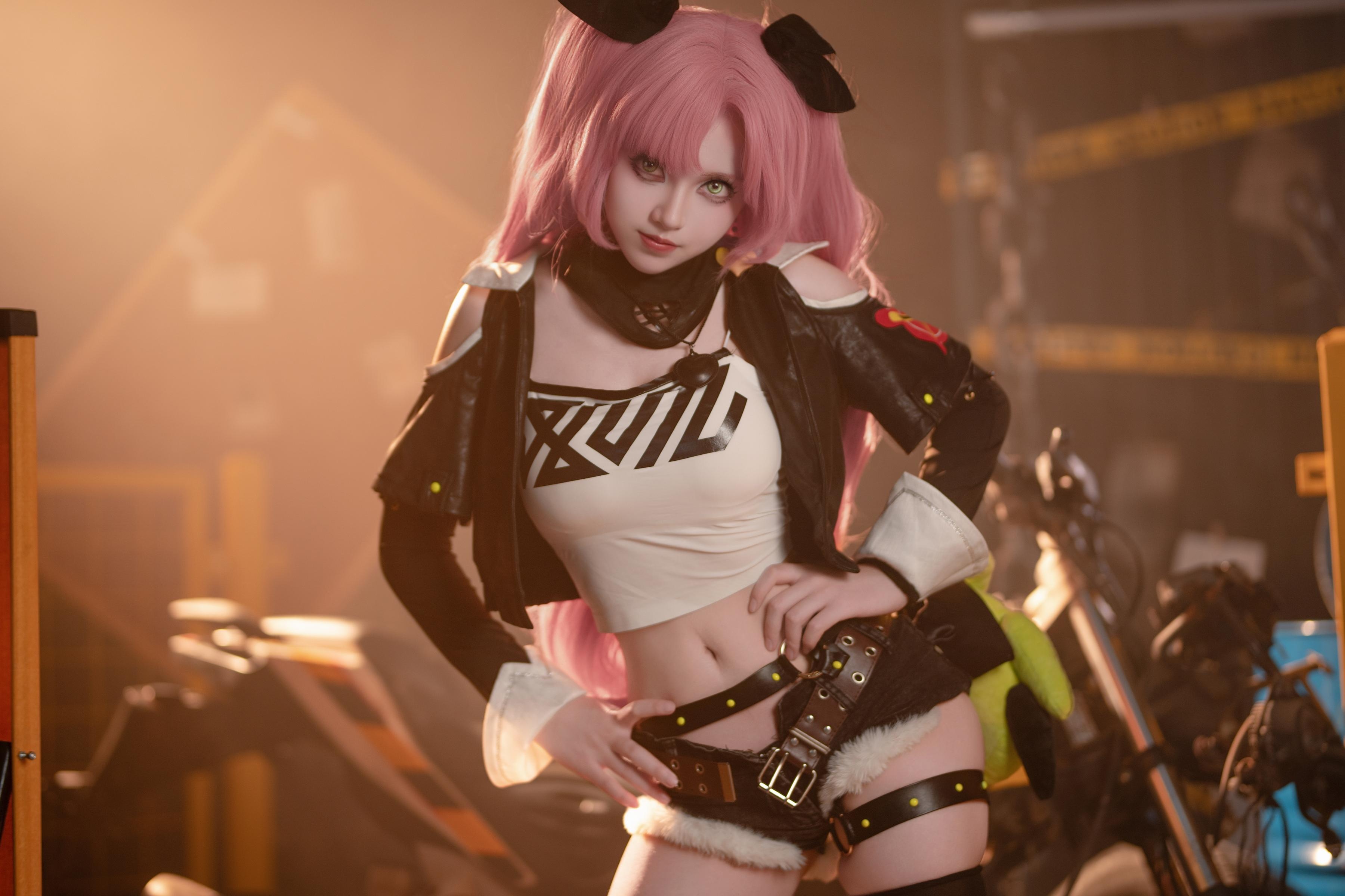 [cosplay] Bangni邦尼 - [真人写实] cos 妮可·罗宾：考古学家御姐长腿黑丝撕裂衬衫 巨乳湿身透视极致堕落无修正调教 77P