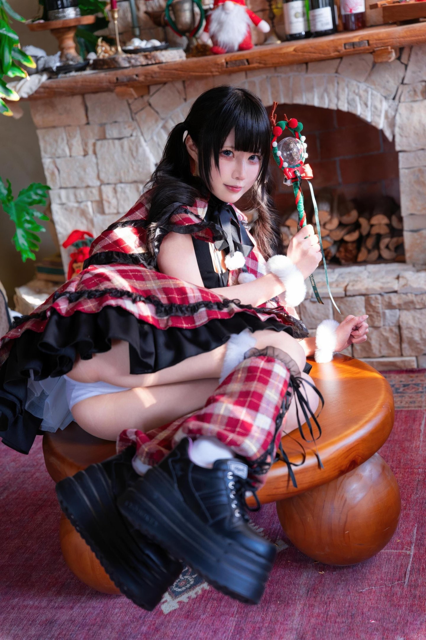 [cosplay] 清水凪 - 圣诞·日夜：圣诞主题双场景拍摄 日与夜两种氛围切换 服装与光影变化带来不同观感 节日感与人物气质并存的完整呈现 99P