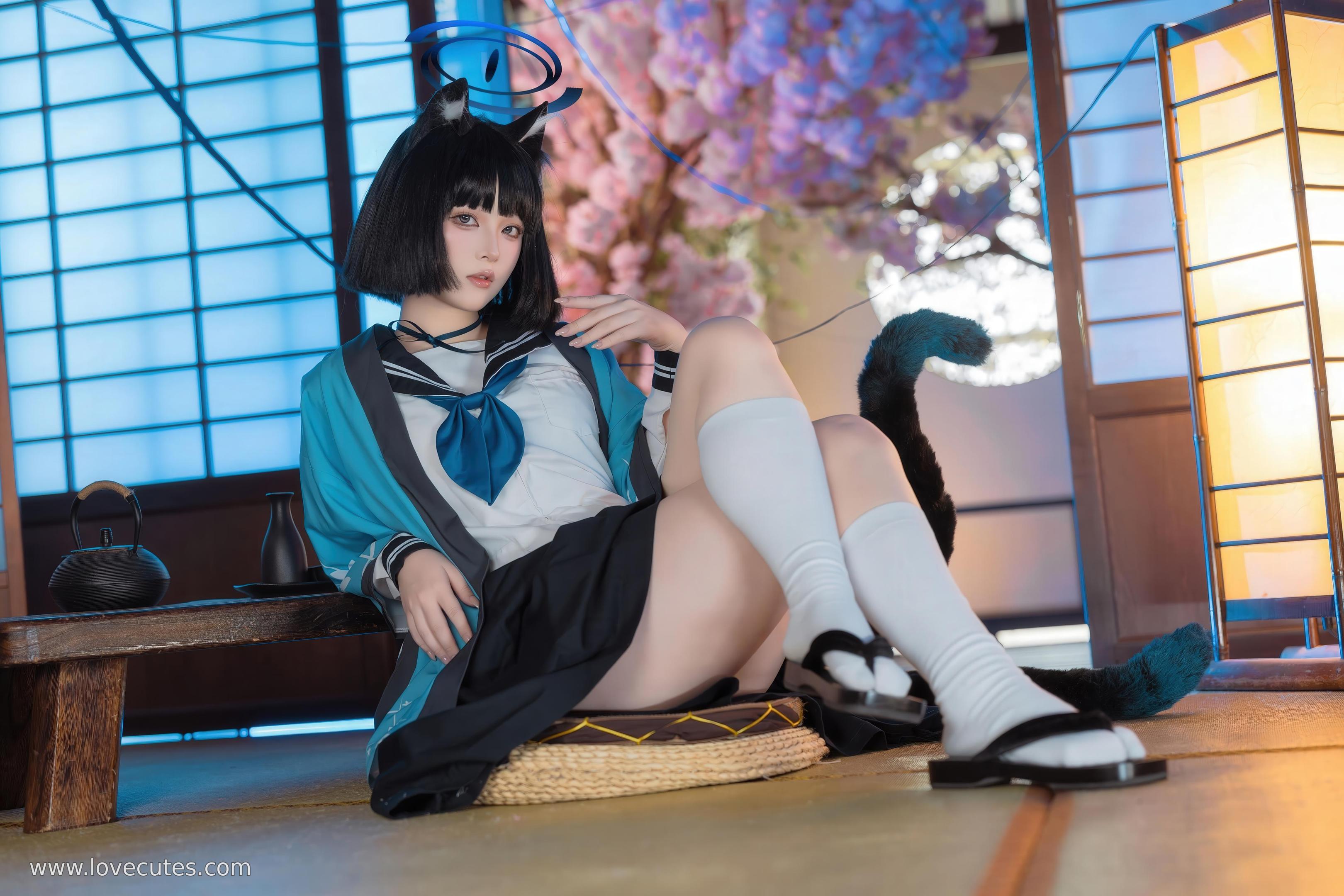 [cosplay] 屿鱼 - 蔚蓝档案 桐生桔梗：学院制服风格的角色还原 清冷气质与身材线条并重呈现 53P