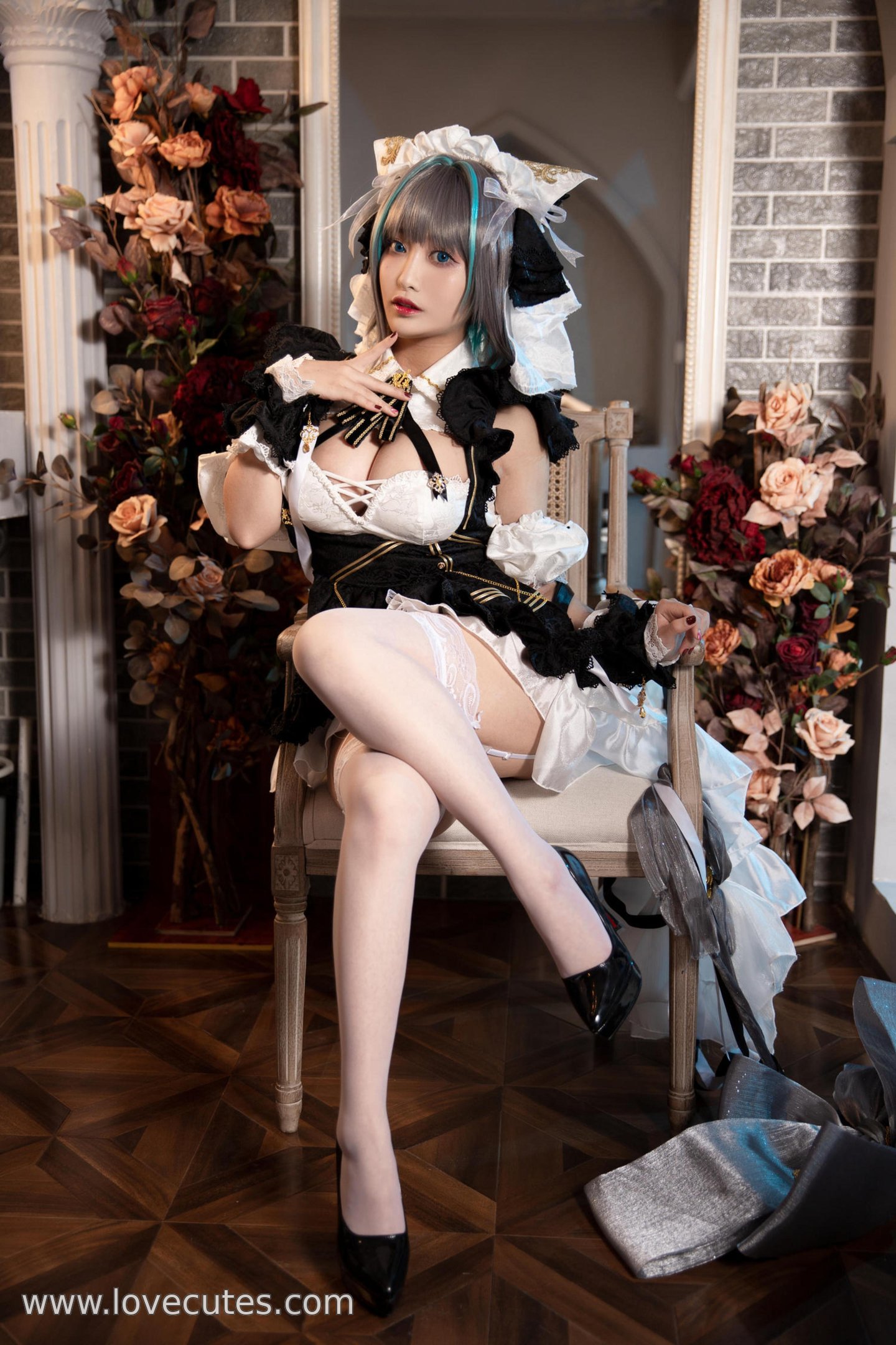 [cosplay] 洛璃 LoLiSAMA - cos 柴郡：真人写实碧蓝航线猫娘兽耳 撕裂服装白丝巨乳翘臀开档 极致诱惑无修正 67P