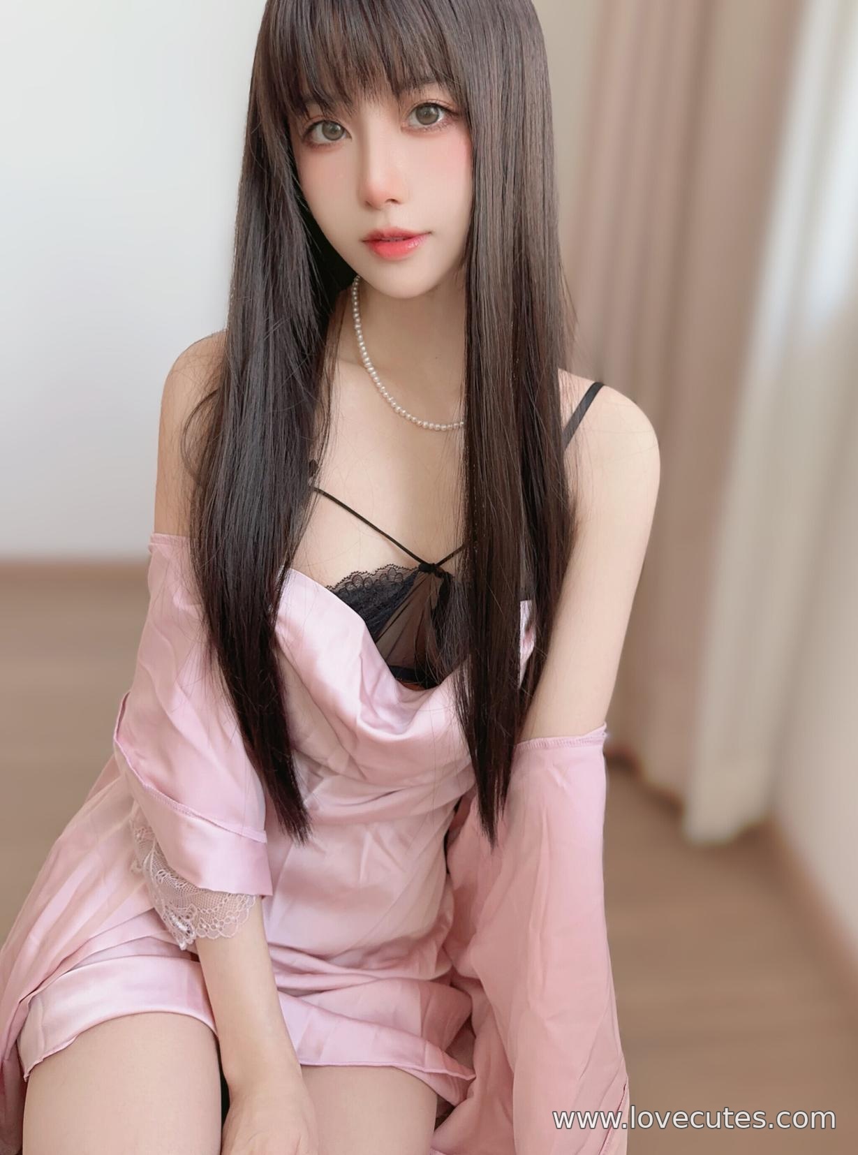 布丁大法 - 小蛋糕：リアルな甘美少女のセクシーなストッキング美脚透視開き下着の極致レッグクローズアップ誘惑無修正 22P2V