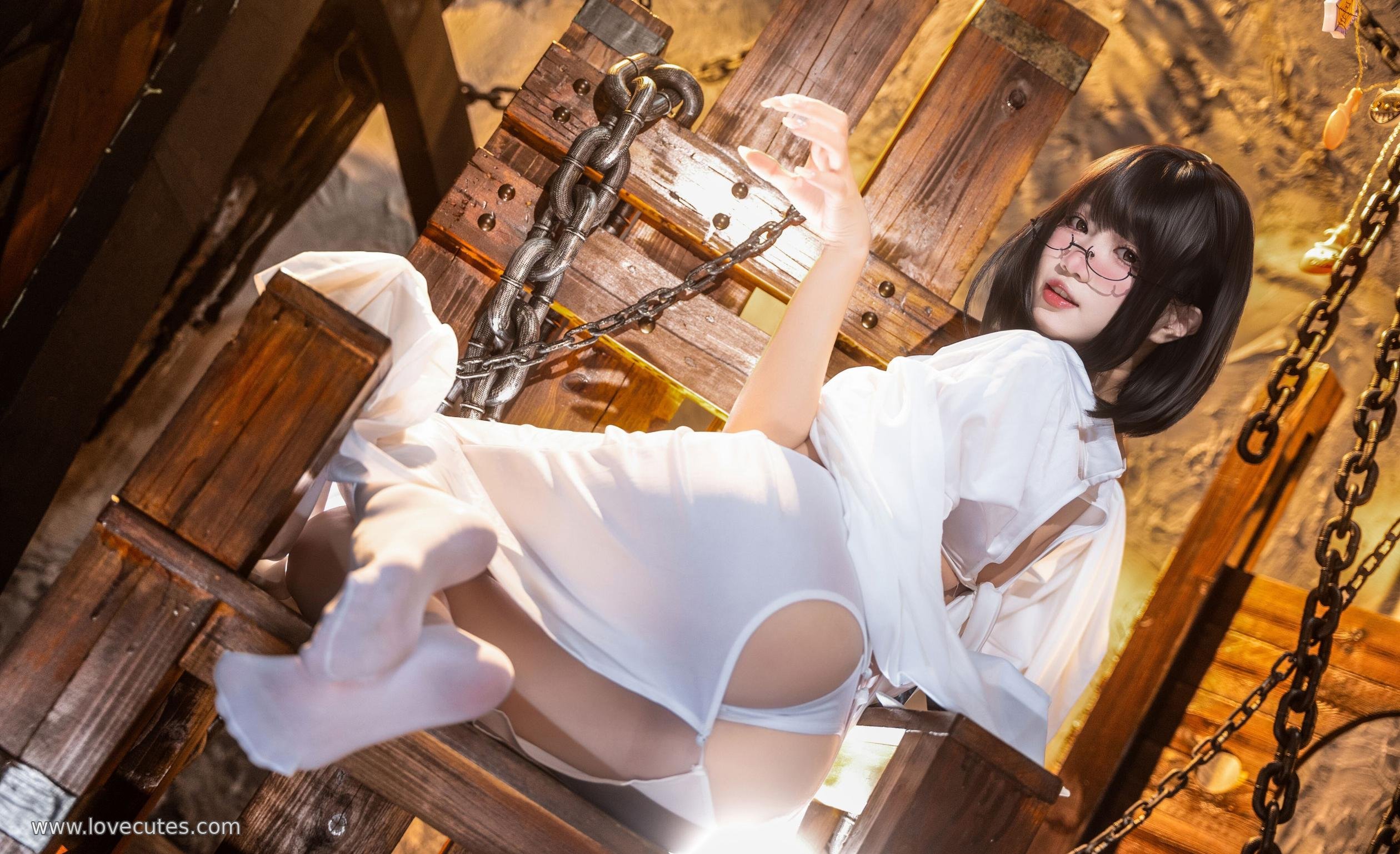 [cosplay] 柒柒不可爱 - 幽灵娘：灵异氛围的主题写真 妆造与场景更突出 画面感强 87P
