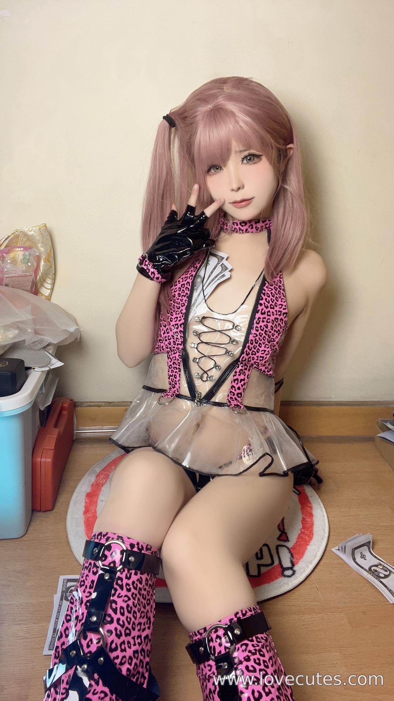 [ภาพถ่าย] Quan冉มีความหิวเล็กน้อย - มิลเลนเนียลเสือดาว: ลายเสือดาวสไตล์มิลเลนเนียลที่มีทัศนคติ สาวน้อยที่มีความดุเดือด โค้งสะโพกที่ดึงดูดสายตา 25P