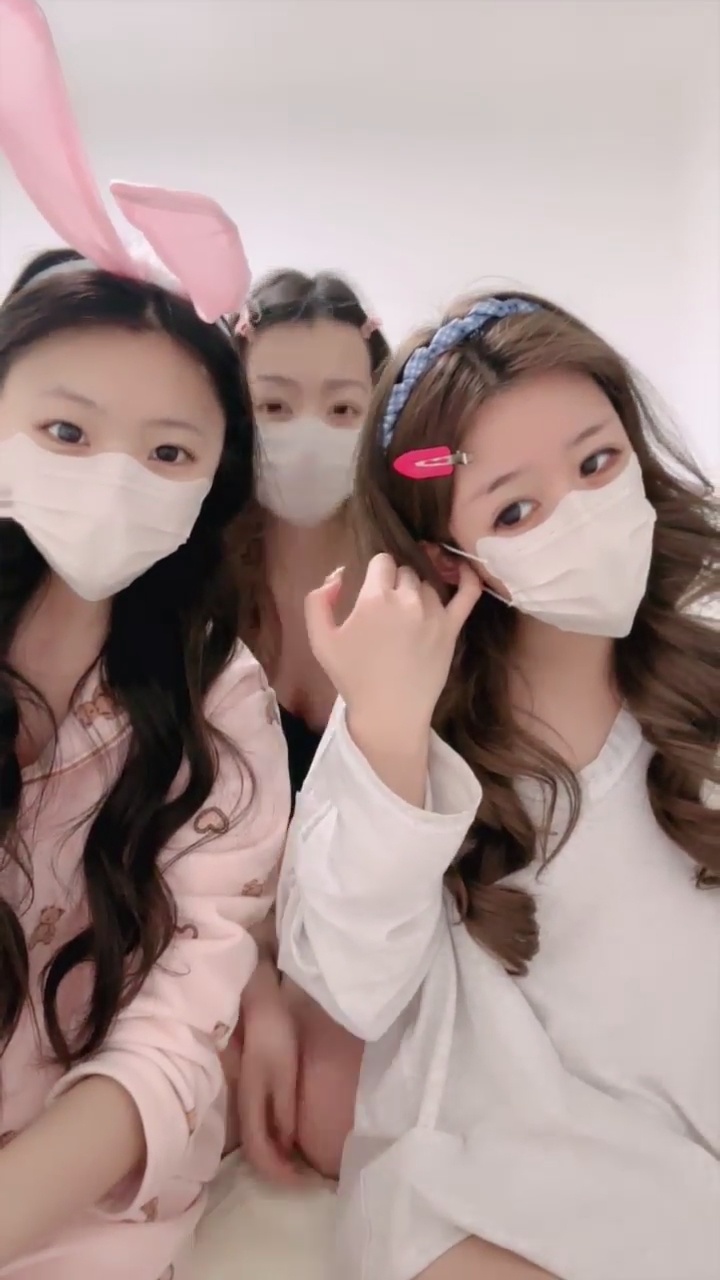 [Private] Best Friends Forever - Unstoppable Youth: Maximizing Stage Presence and Interaction Among Three, Bolder Visuals, 46P5V