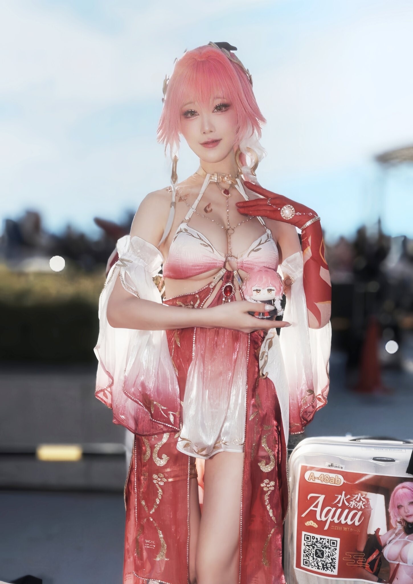 [cosplay] 水淼Aqua - 鸣潮长离C107场照：展会实拍氛围很有现场感 角色气场在线 29P