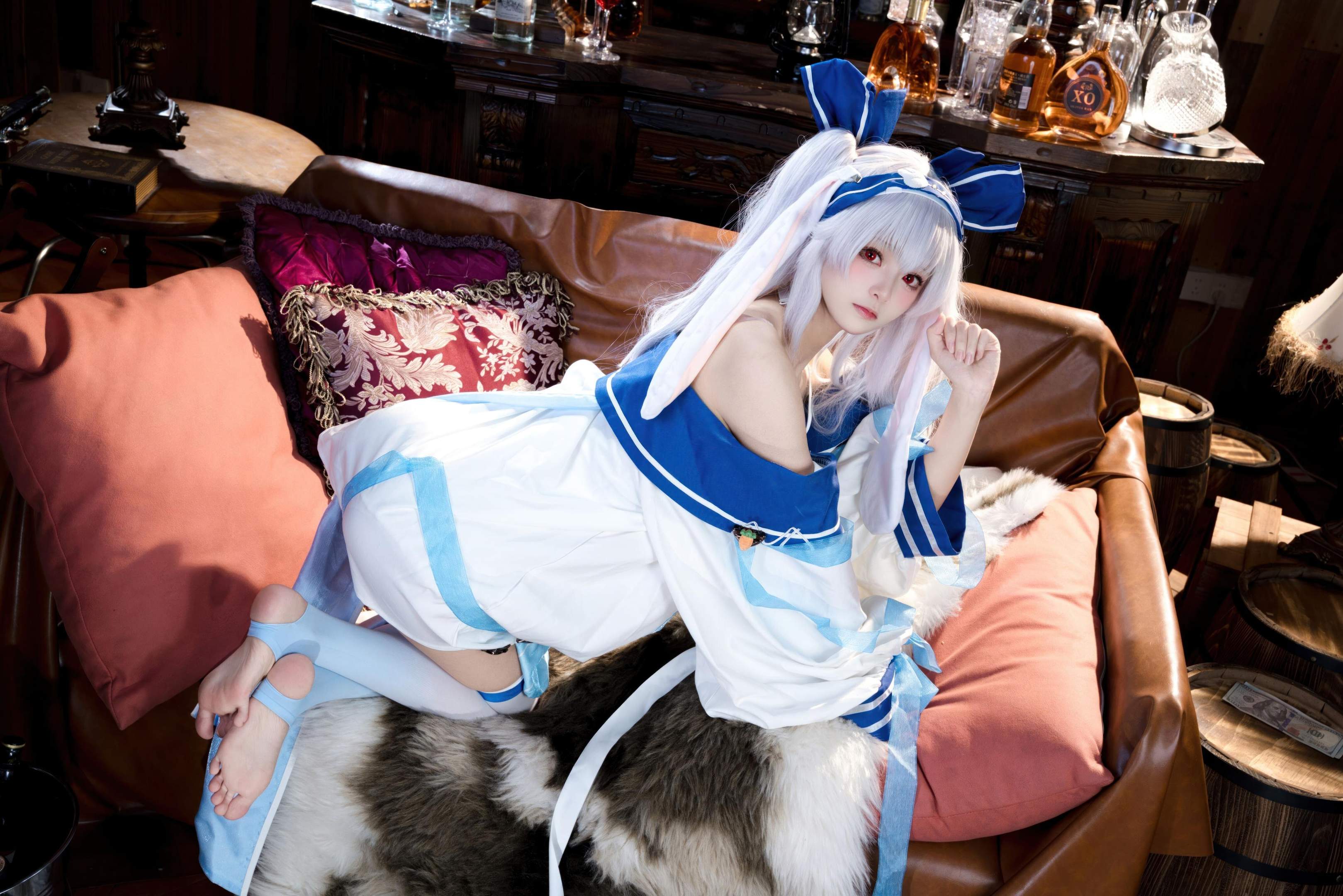[cosplay] 九柒喵 - 拉菲II：角色还原度在线 白丝与玉足细节很抓眼的少女系cos 46P