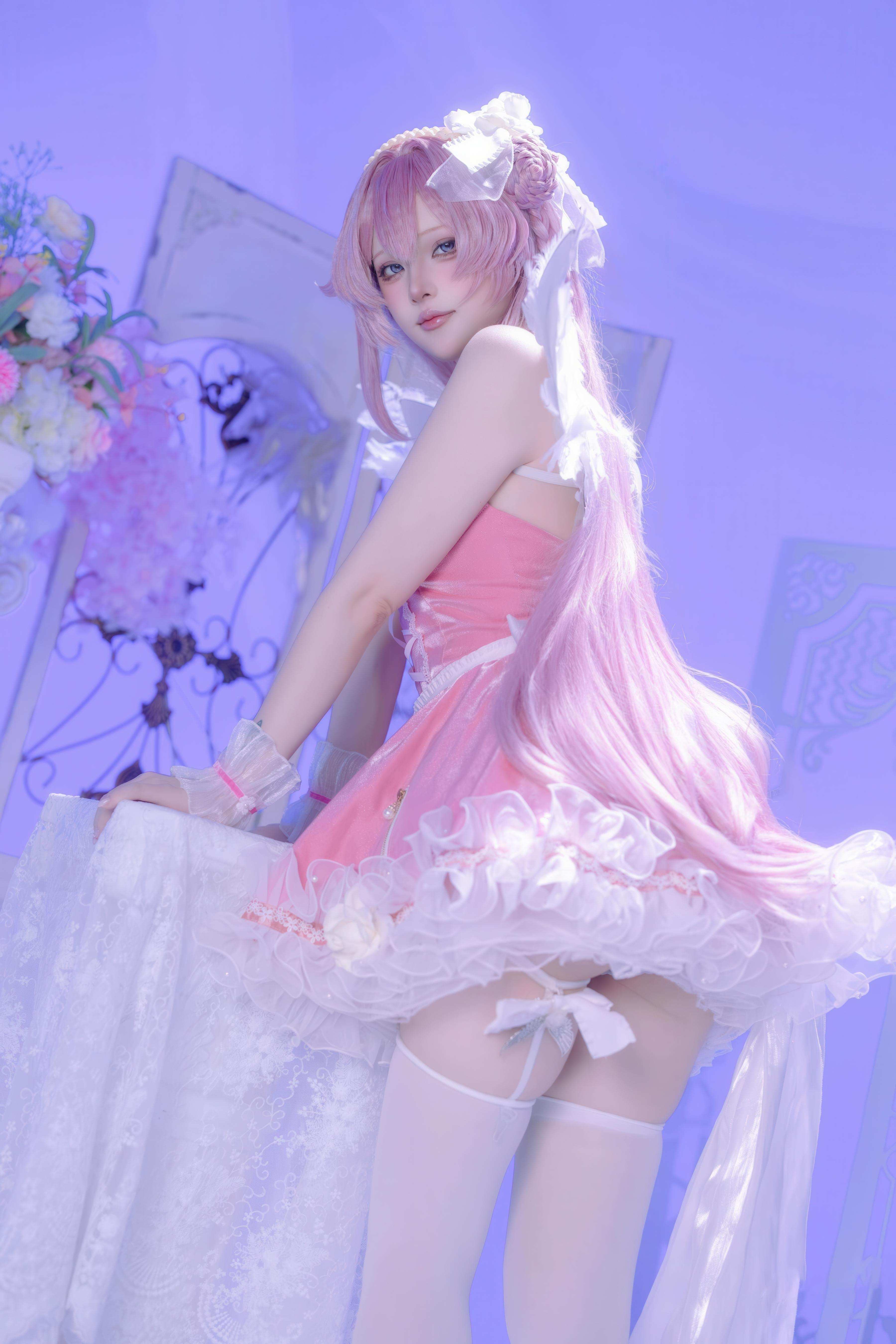 [cosplay] 屿鱼 - 桃乐丝·黎明派对：派对氛围下的角色还原 白丝少女感很抓眼 63P