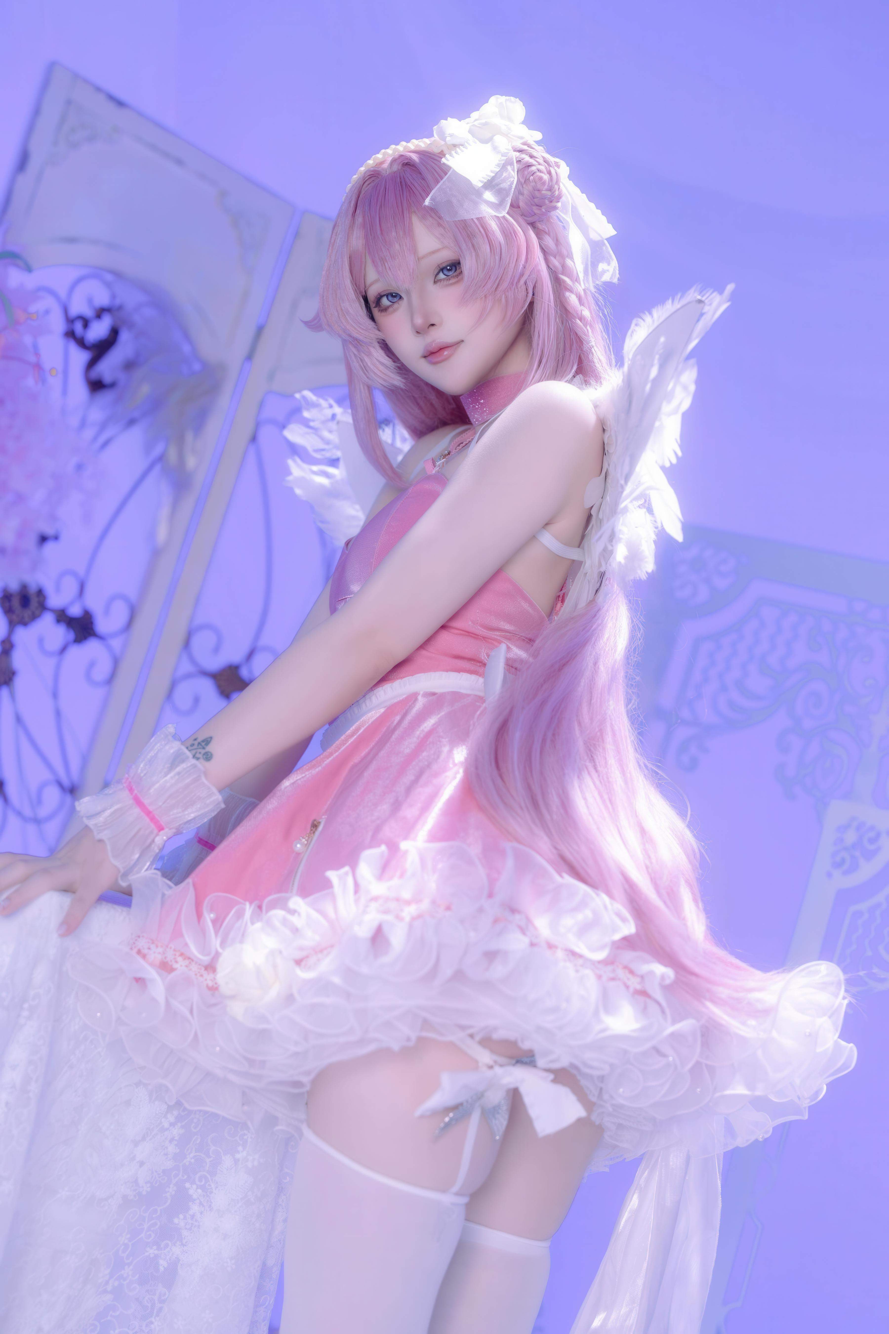 [cosplay] 屿鱼 - 桃乐丝·黎明派对：派对氛围下的角色还原 白丝少女感很抓眼 63P