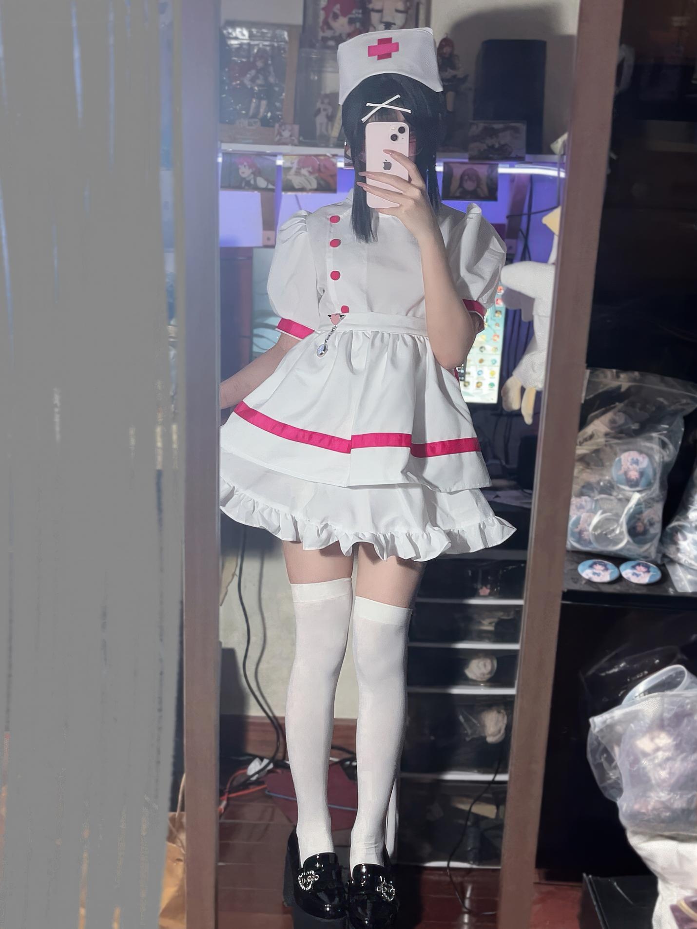 [cosplay] 清水凪 - 夜勤小护士：白丝眼镜护士造型 夜班氛围感下的清纯制服风 31P