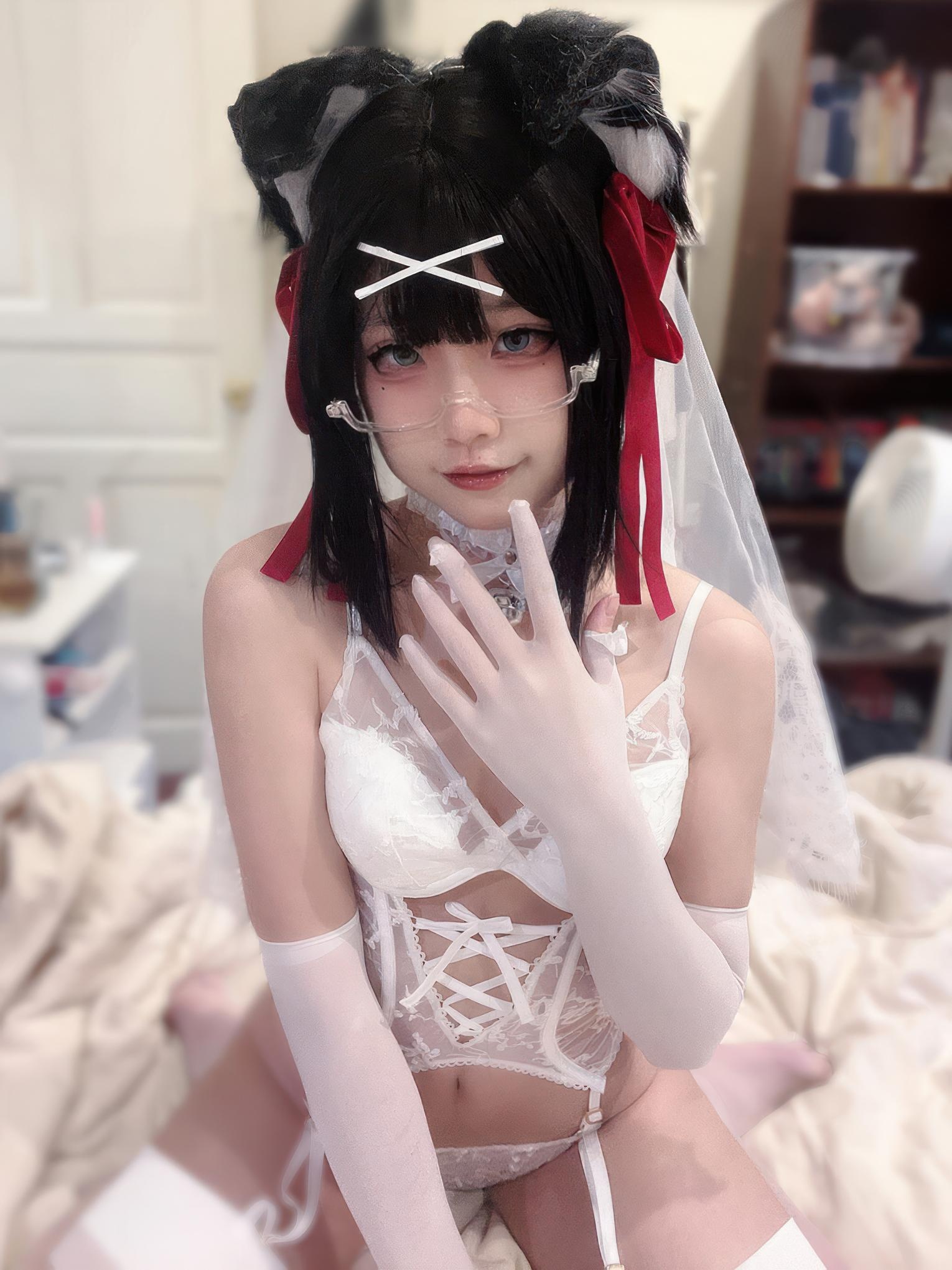 【コスプレ】清水凪 - 小犬の花嫁：レースのウェディングドレスと白いストッキングのスタイル、甘美な花嫁テーマ 37P3V