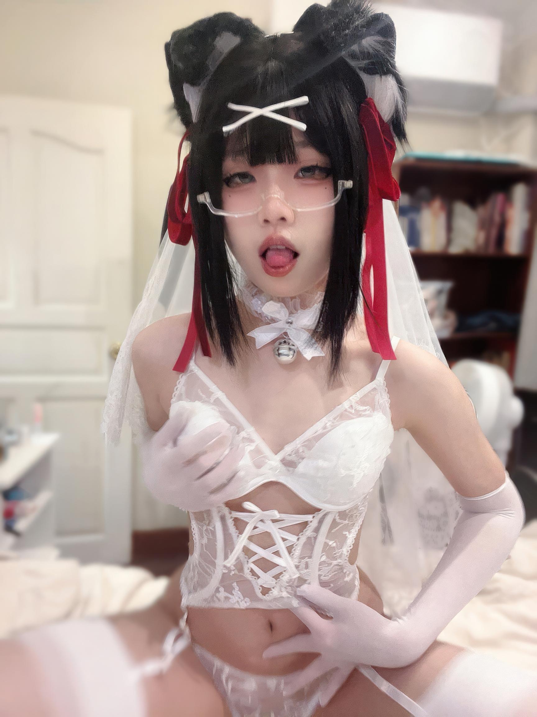 【コスプレ】清水凪 - 小犬の花嫁：レースのウェディングドレスと白いストッキングのスタイル、甘美な花嫁テーマ 37P3V